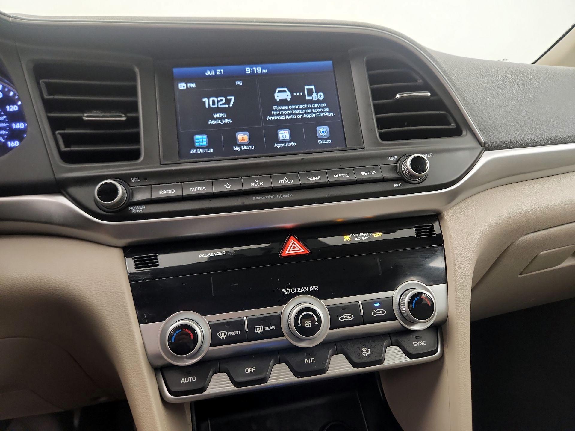 Thumbnail: 2020 Hyundai Elantra - 15