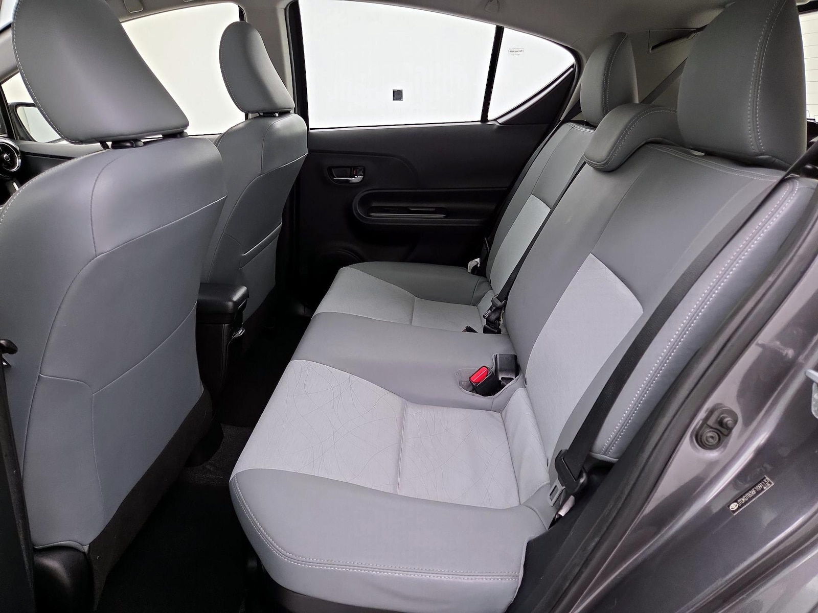 2015 Toyota Prius c Four - Photo 23