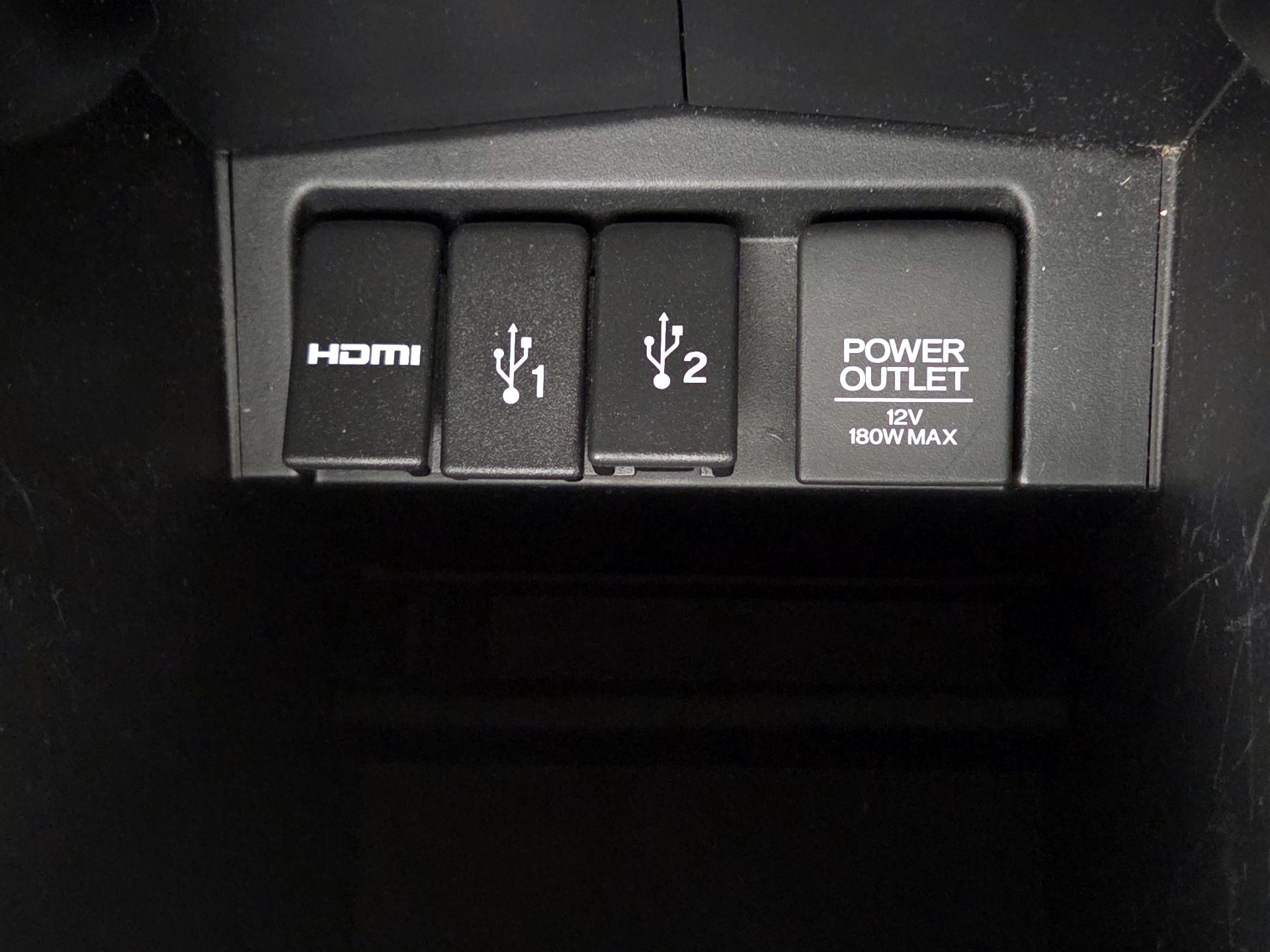 Thumbnail: 2015 Honda CR-V - 18