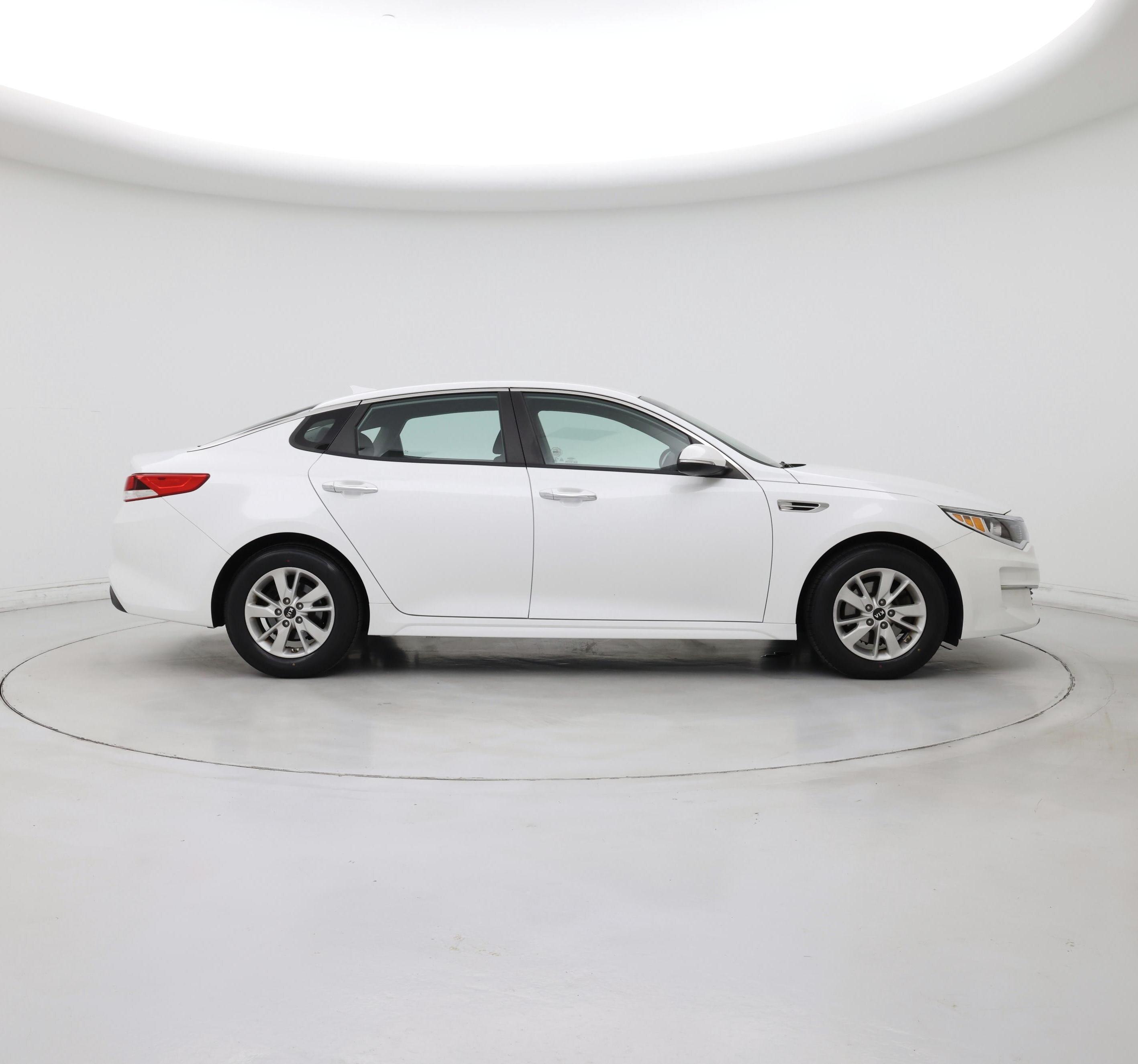 Thumbnail: 2016 Kia Optima - 7