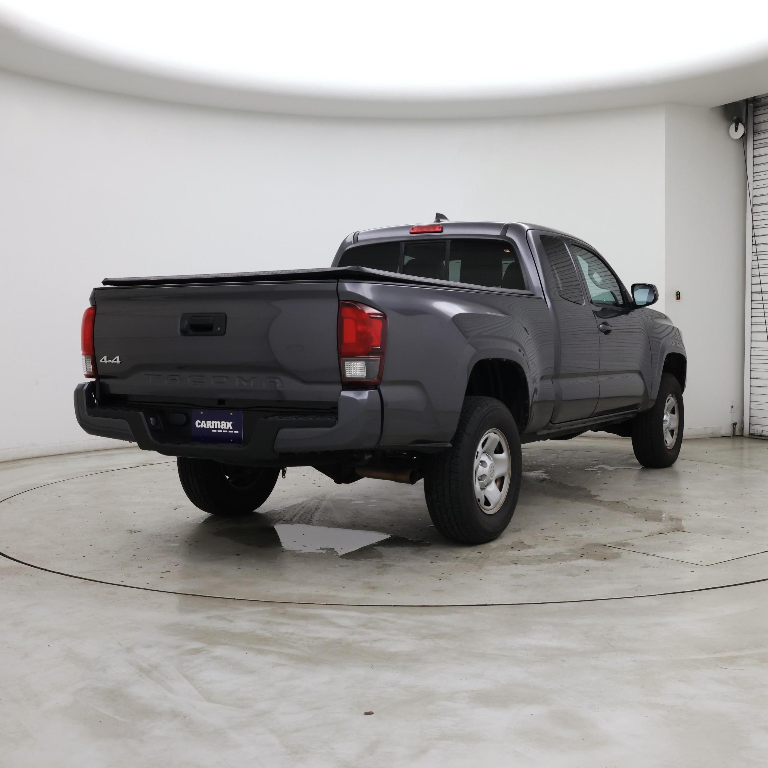 Thumbnail: 2020 Toyota Tacoma - 8