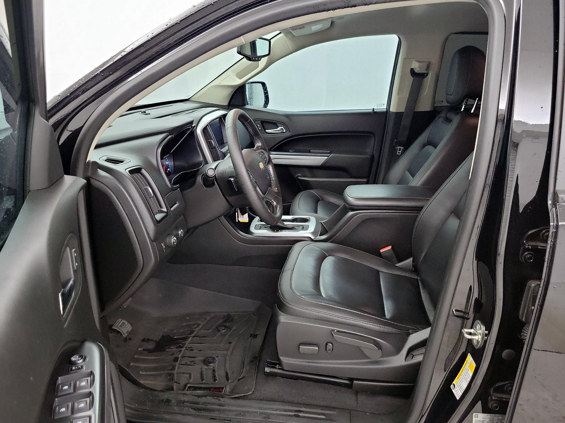 Thumbnail: 2019 Chevrolet Colorado - 11