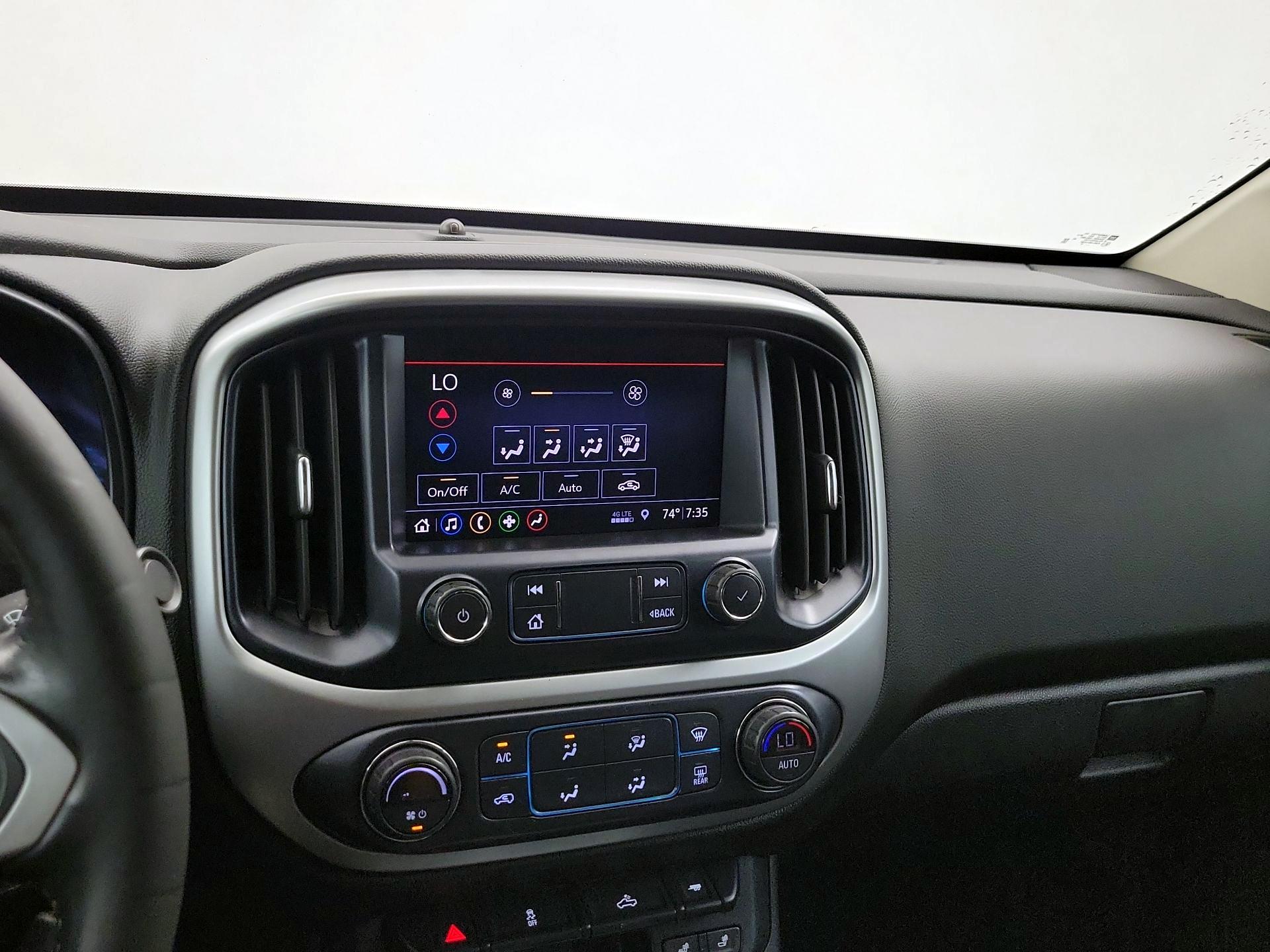 Thumbnail: 2019 Chevrolet Colorado - 16