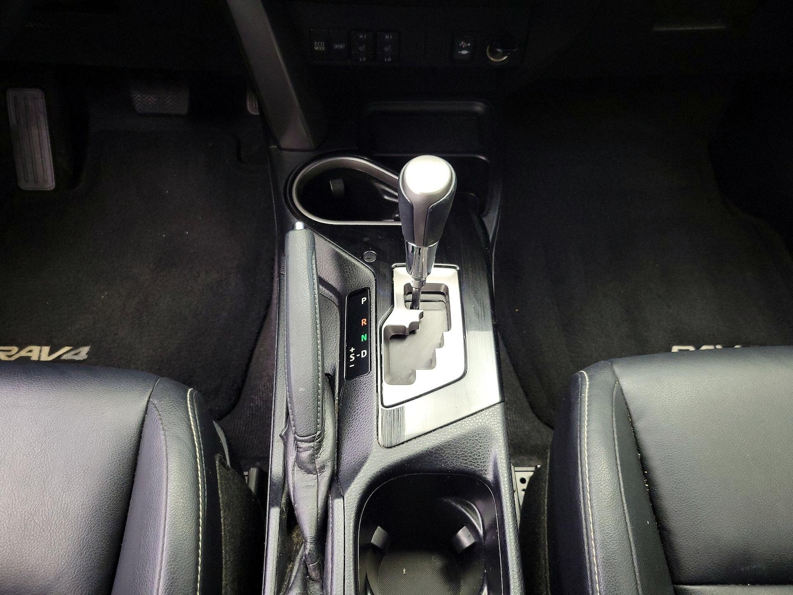 2016 Toyota RAV4 Limited - Photo 18