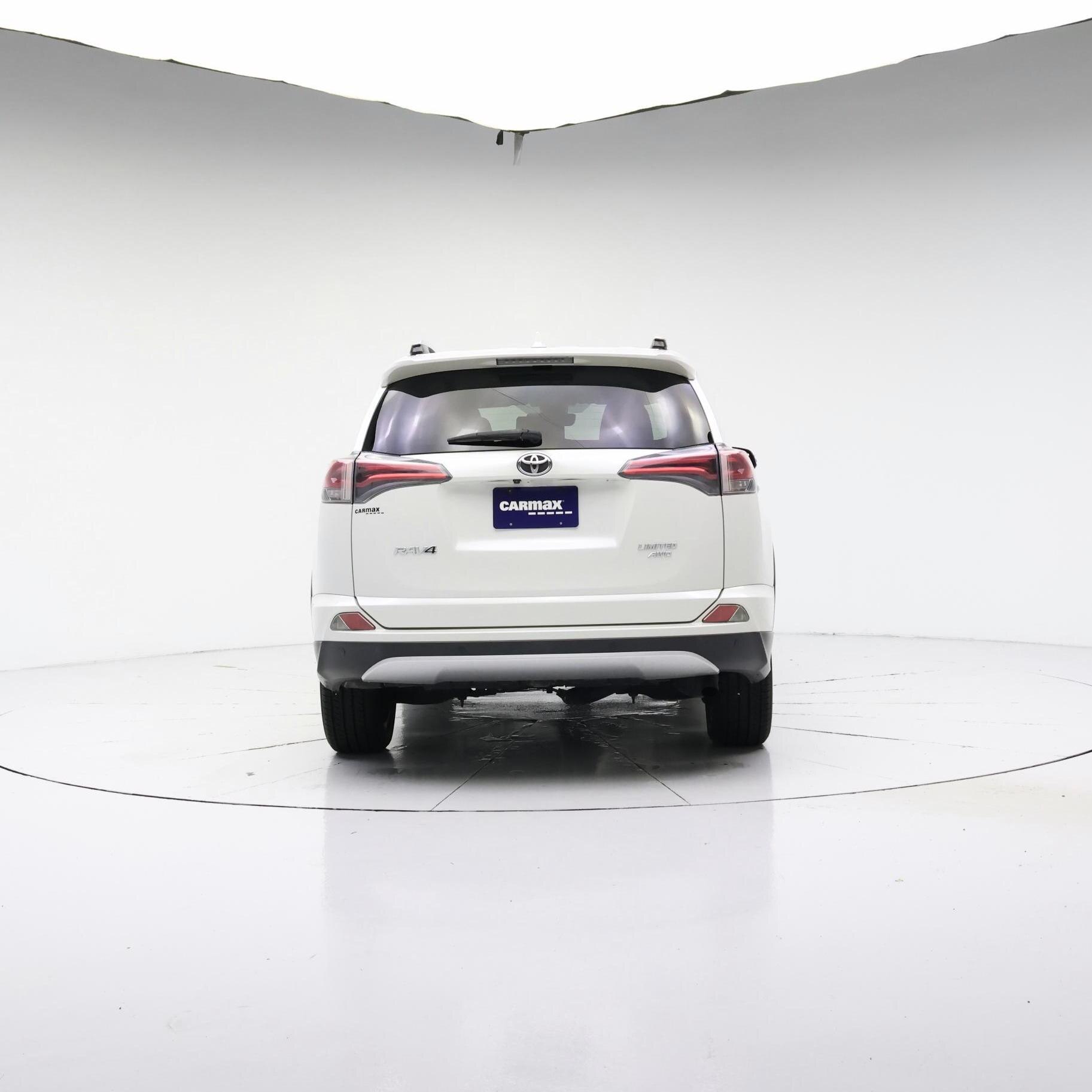 Thumbnail: 2016 Toyota RAV4 - 6