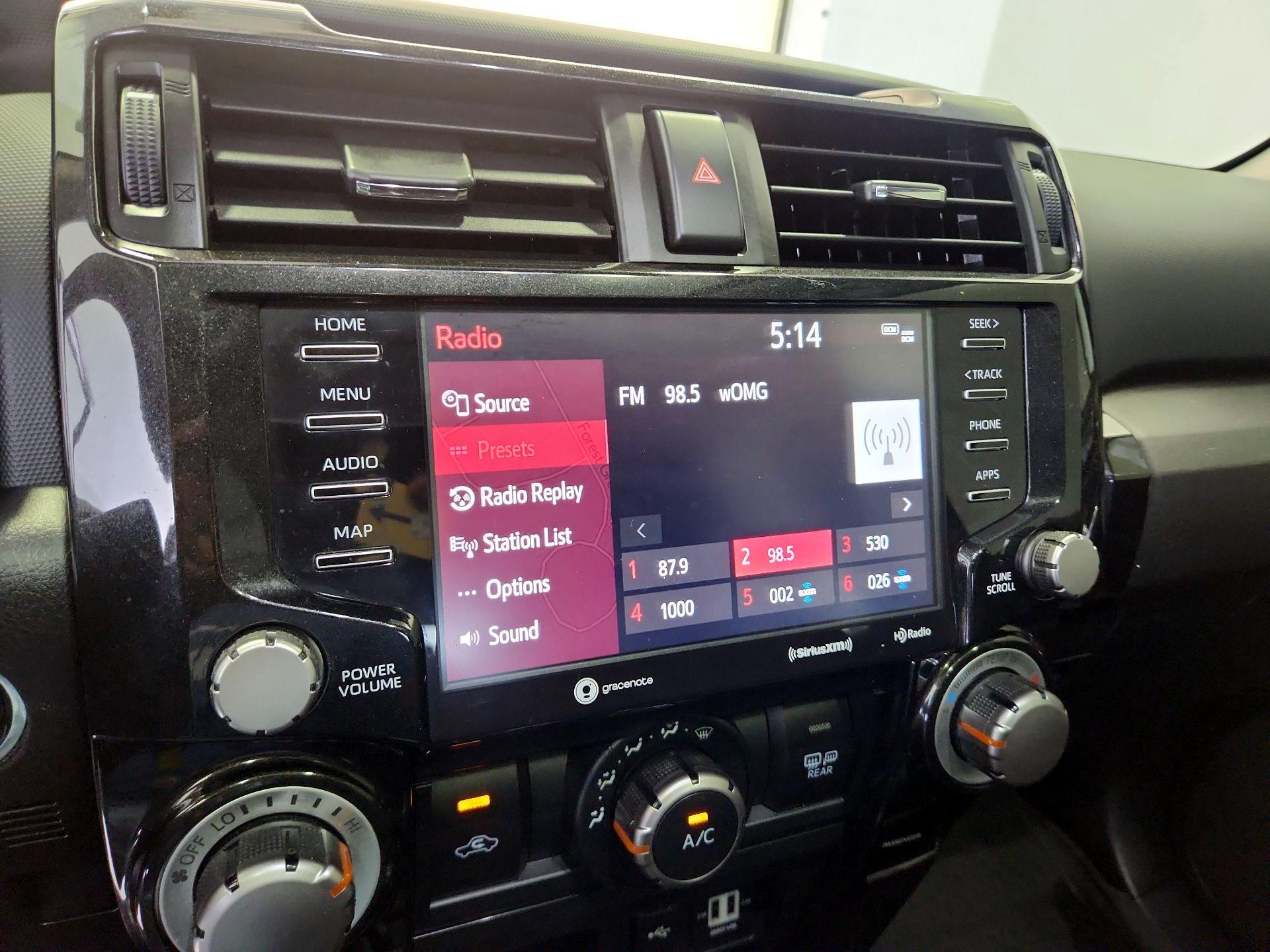 Thumbnail: 2021 Toyota 4Runner - 16