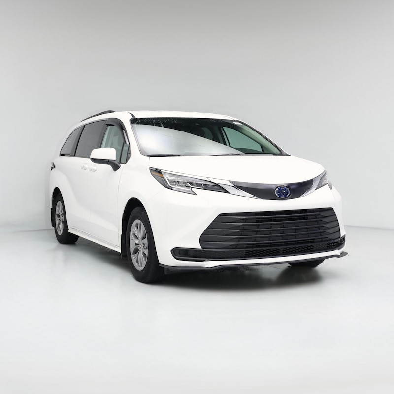 2023 Toyota Sienna Hybrid LE