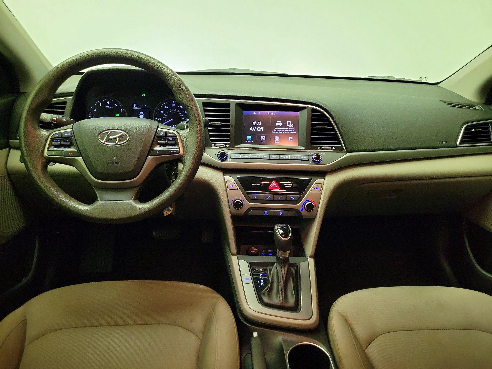 Thumbnail: 2018 Hyundai Elantra - 9