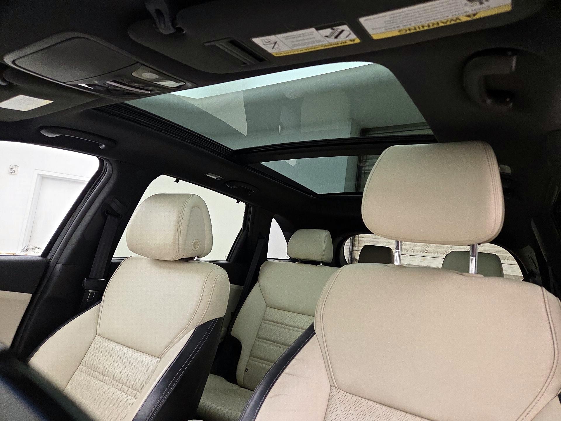 Thumbnail: 2016 Kia Sorento - 20