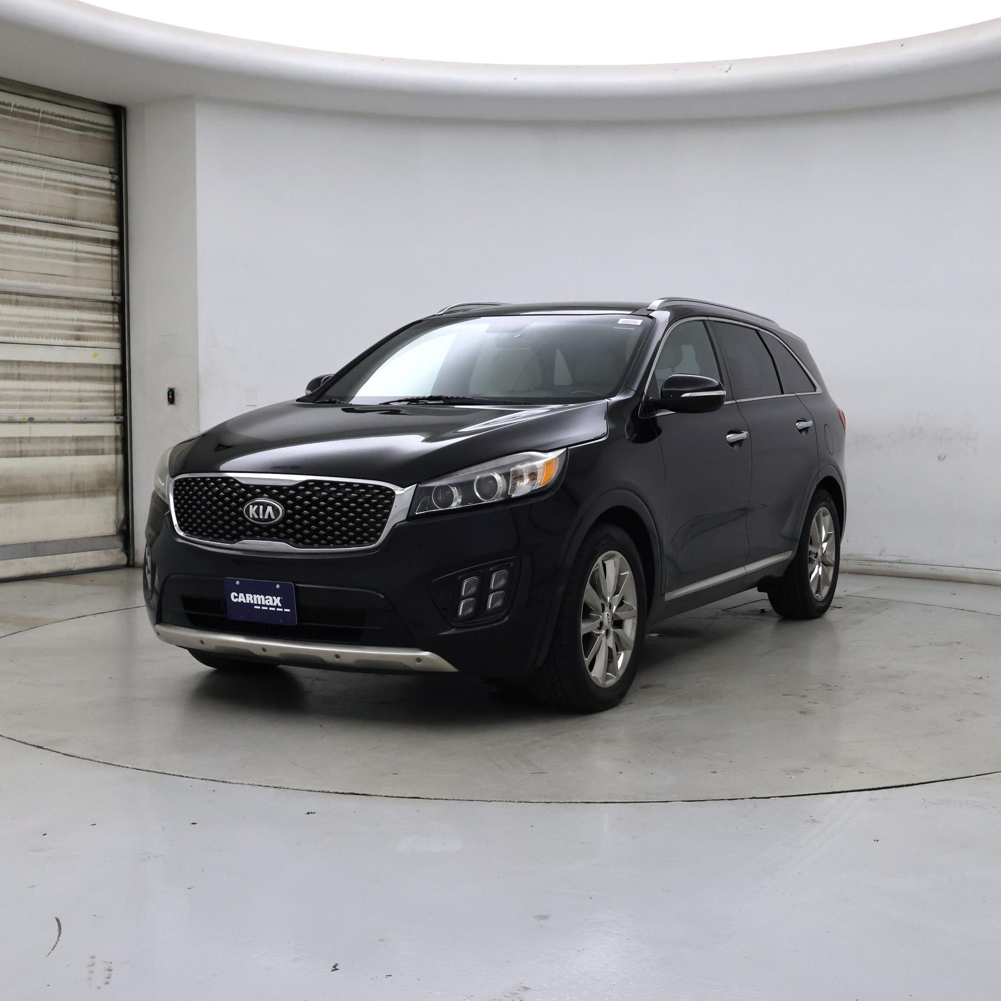 Thumbnail: 2016 Kia Sorento - 4