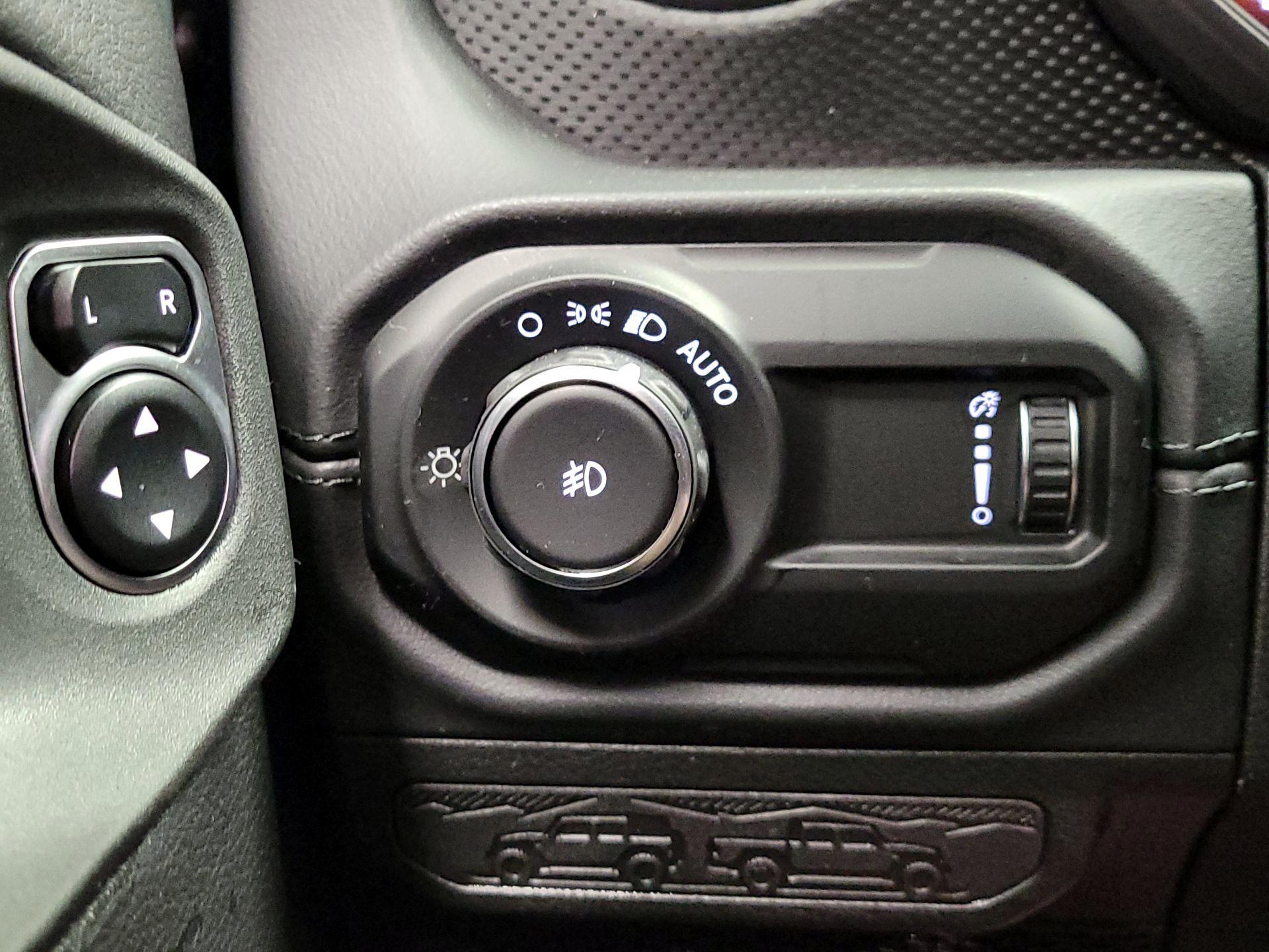 Thumbnail: 2026 Jeep Wrangler - 13