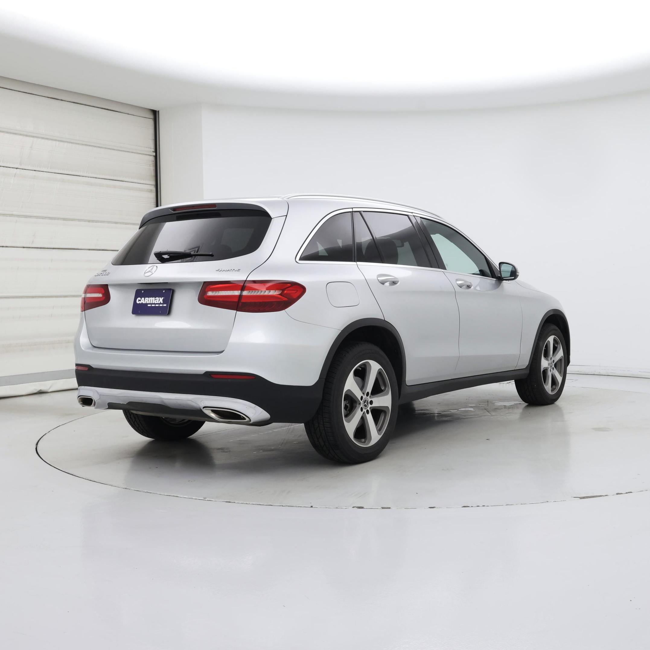 Thumbnail: 2017 Mercedes-Benz GLC - 8
