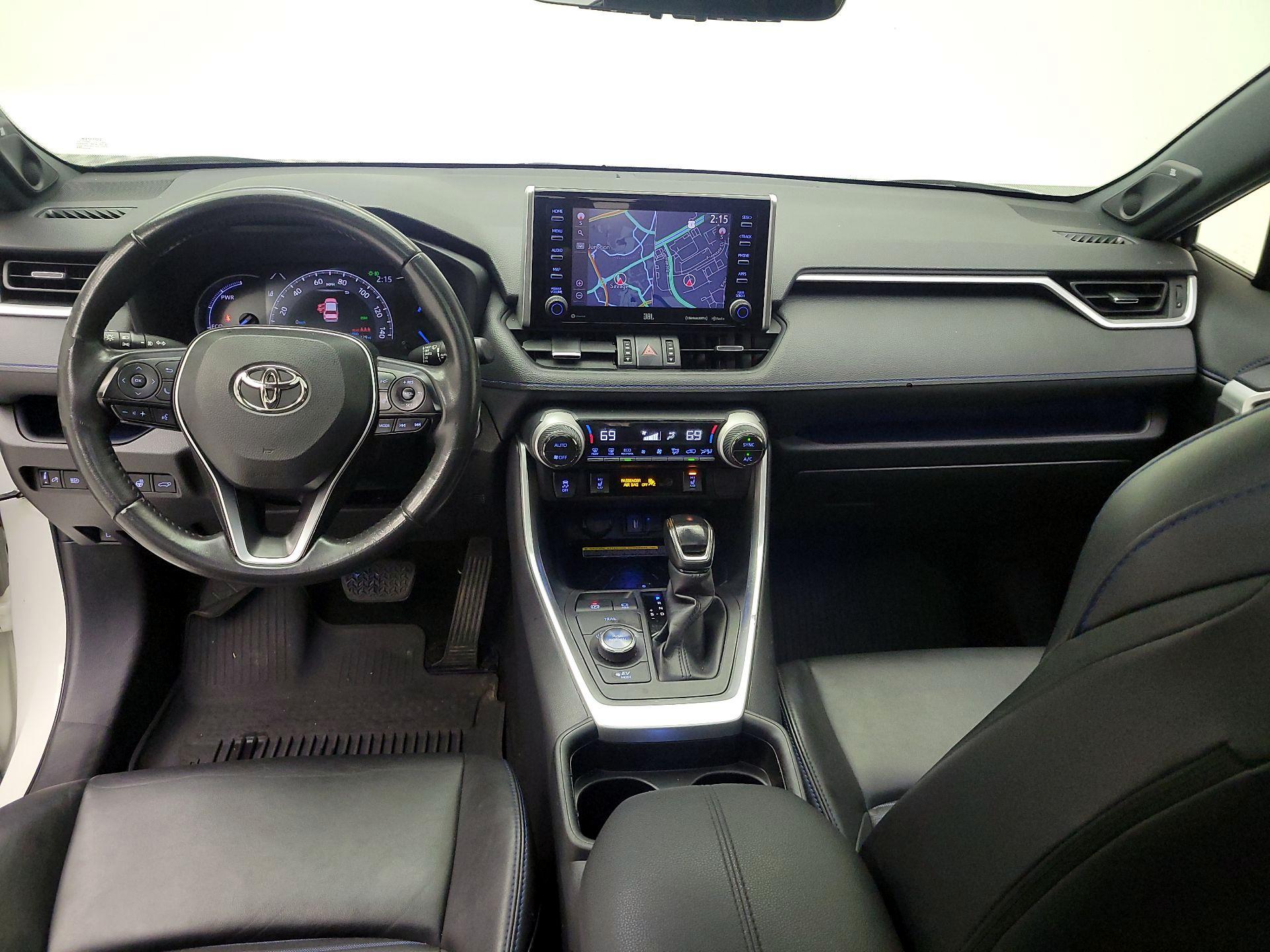 Thumbnail: 2021 Toyota RAV4 - 9