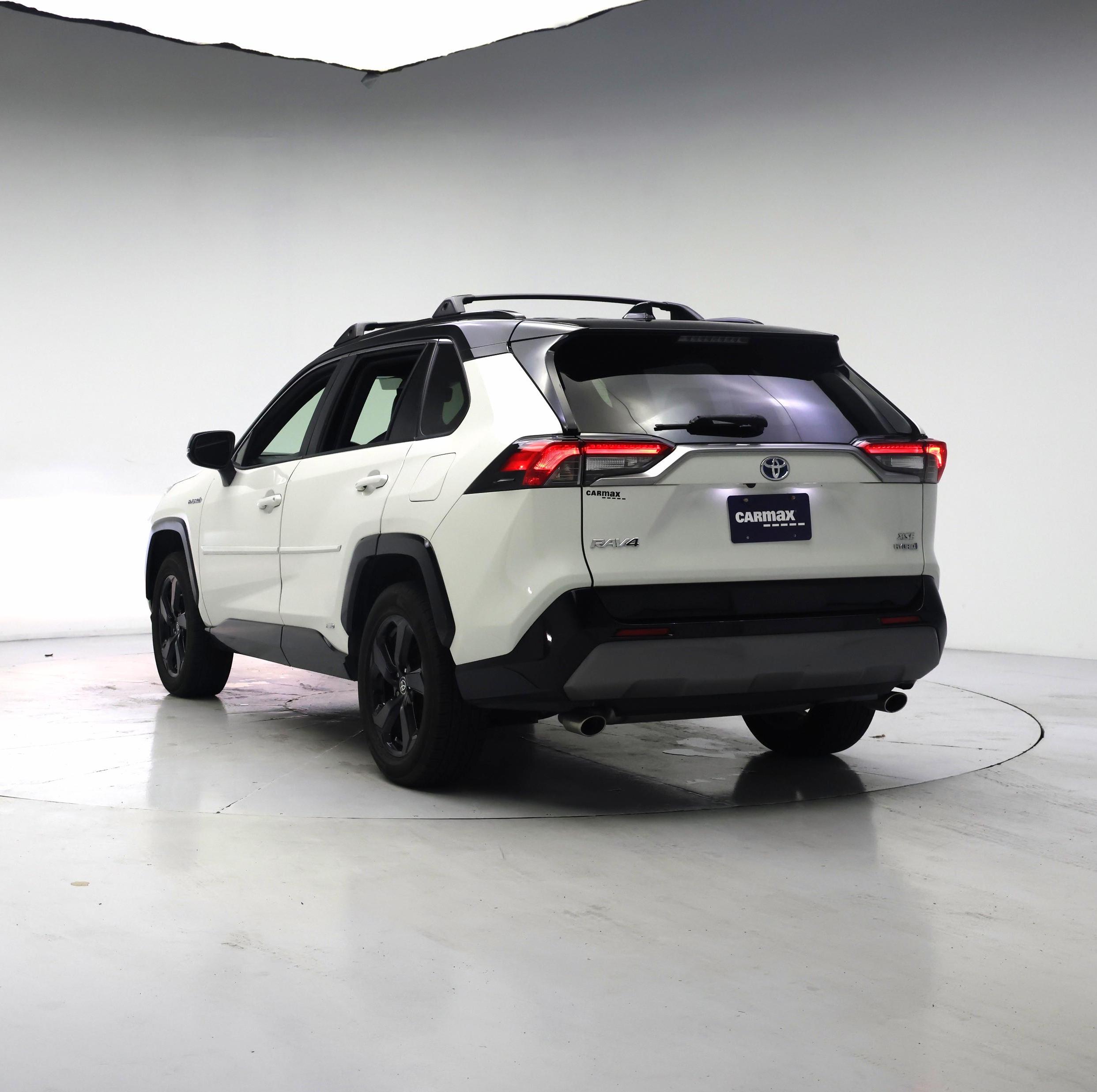 Thumbnail: 2021 Toyota RAV4 - 2