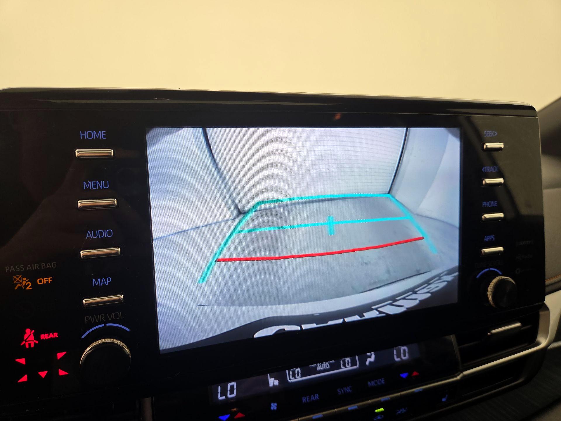 Thumbnail: 2021 Toyota Sienna - 15