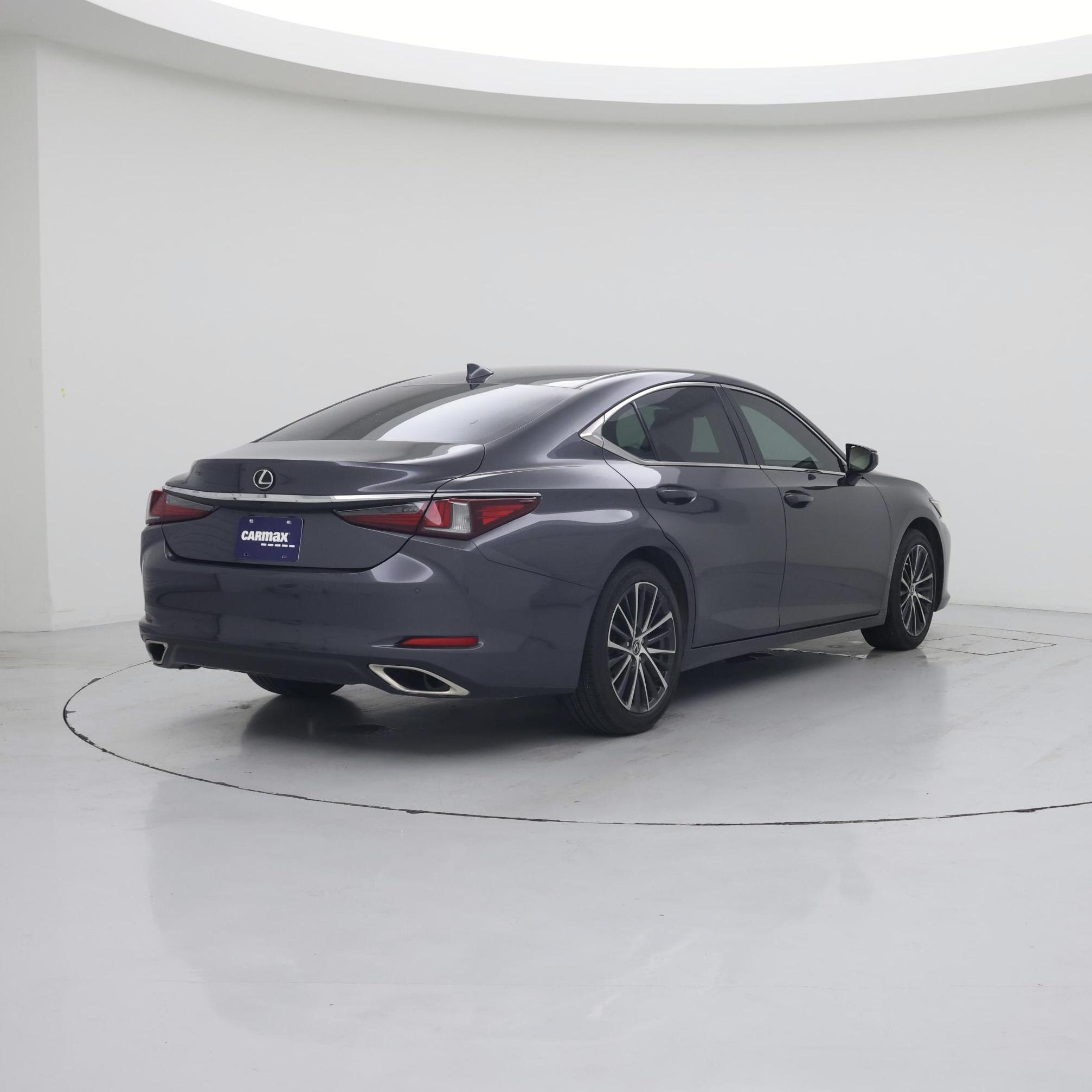 Thumbnail: 2022 Lexus ES - 8