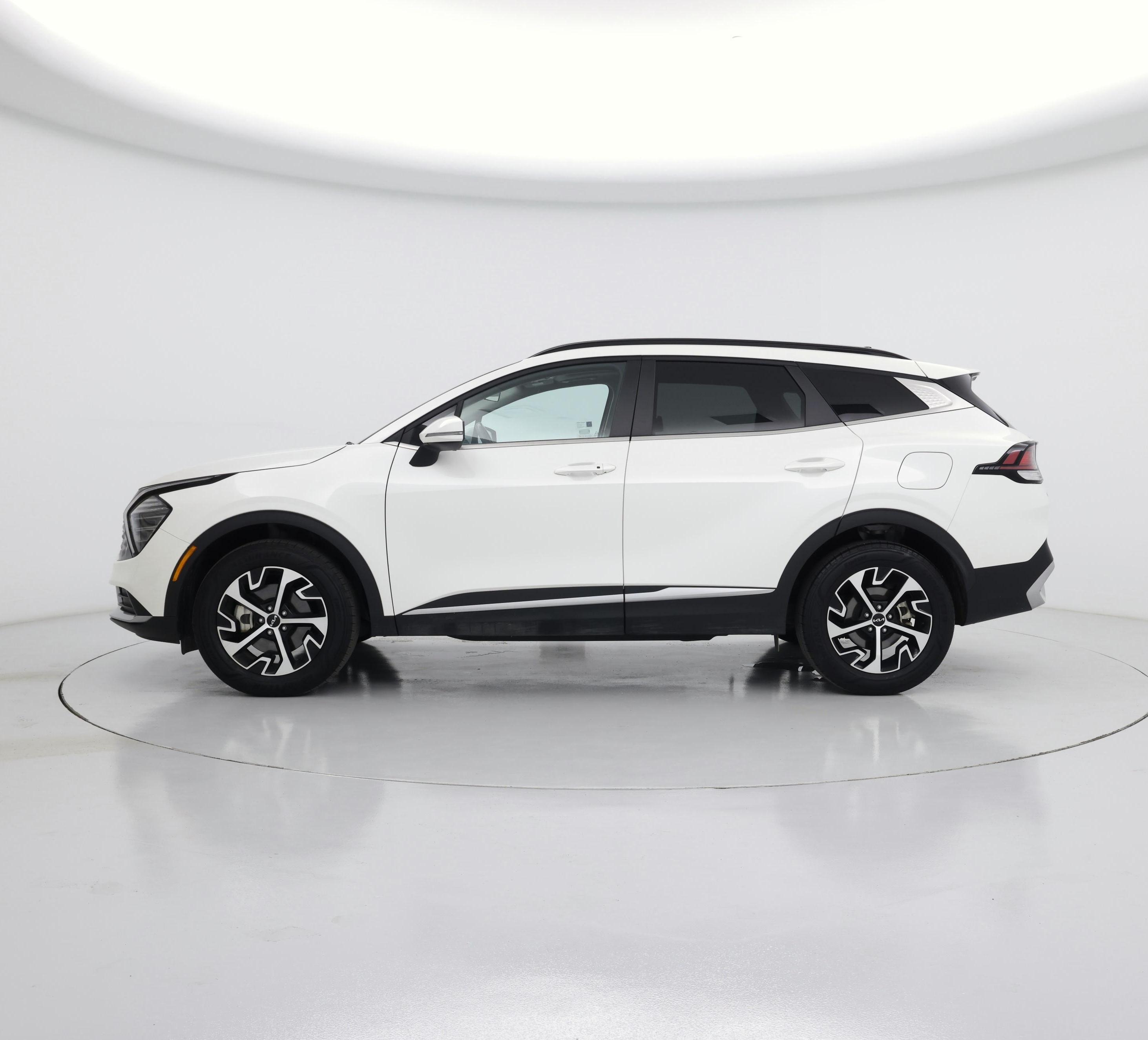 Thumbnail: 2024 Kia Sportage - 3