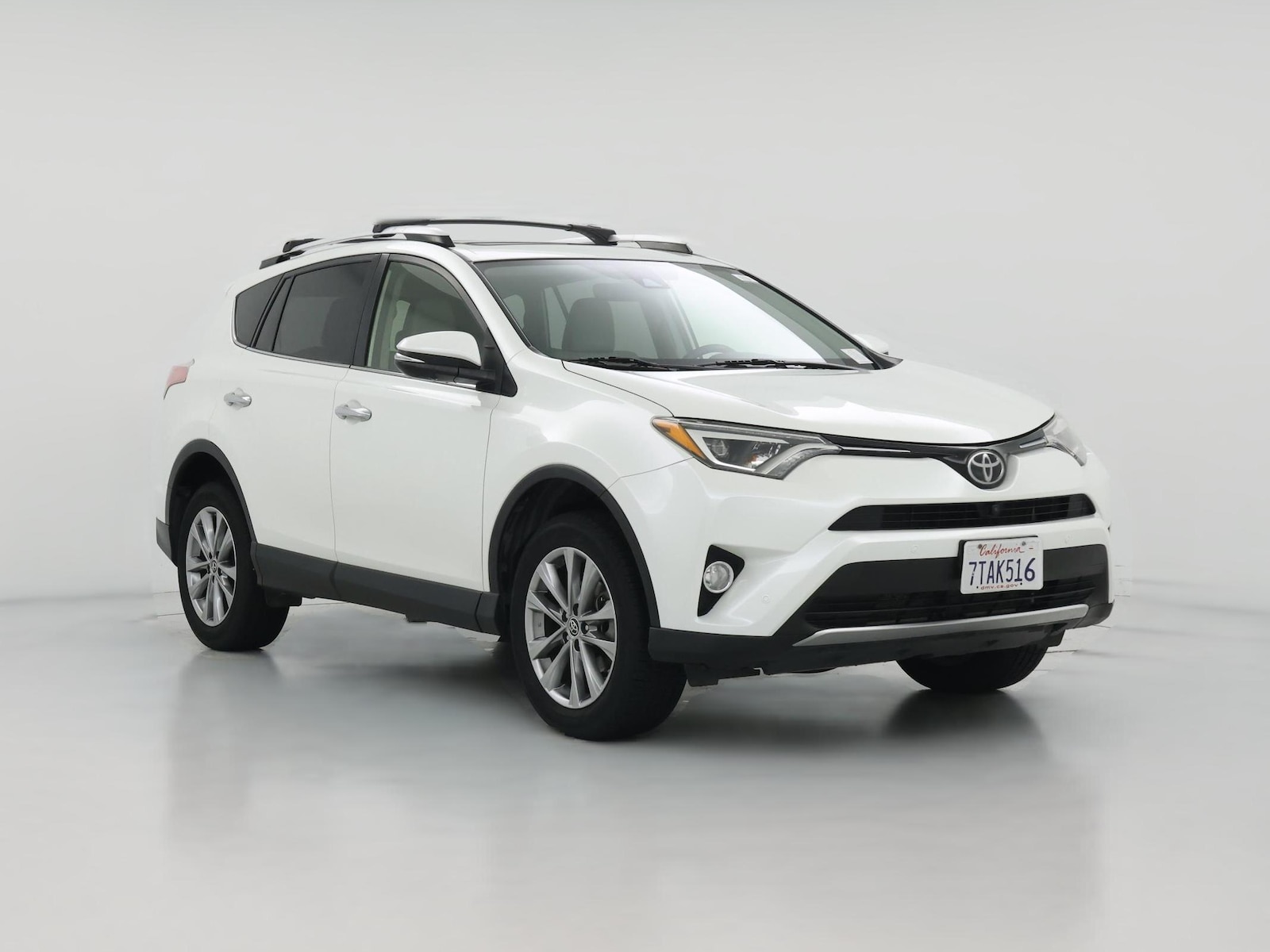 2016 Toyota RAV4 Limited - Photo 1