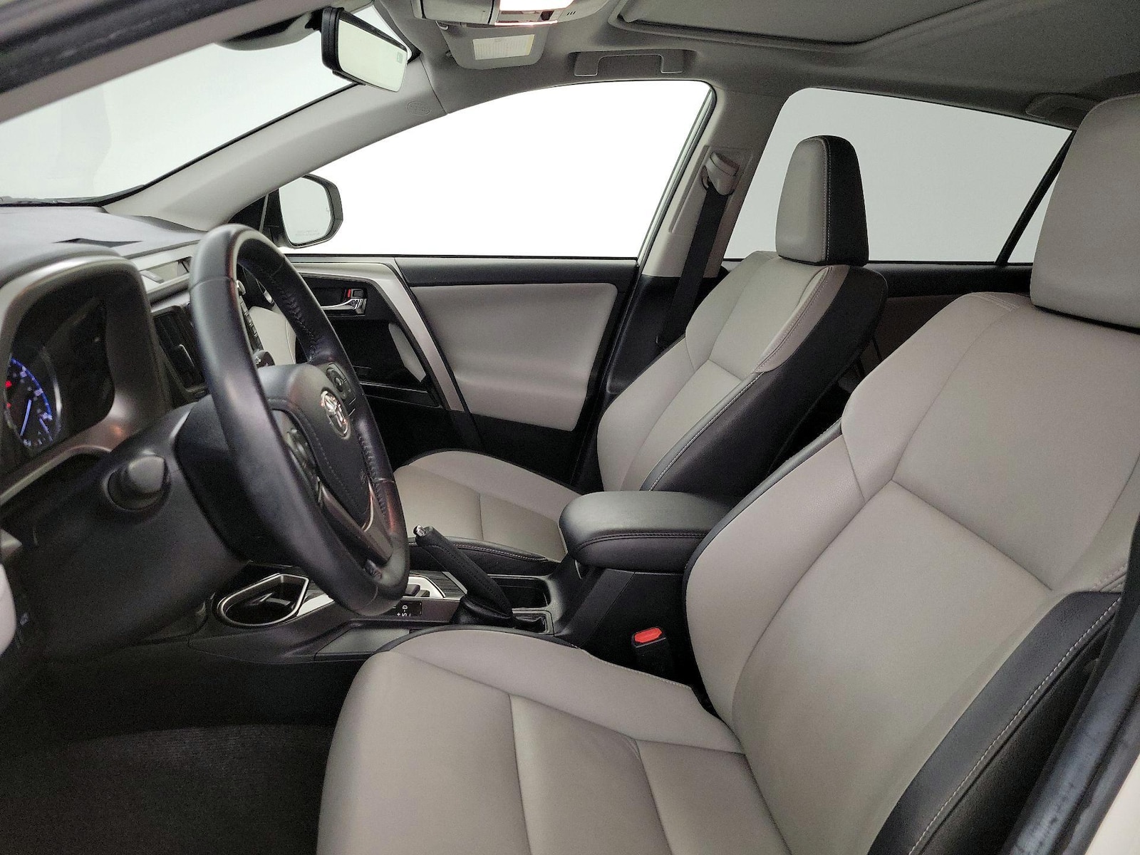 2016 Toyota RAV4 Limited - Photo 12