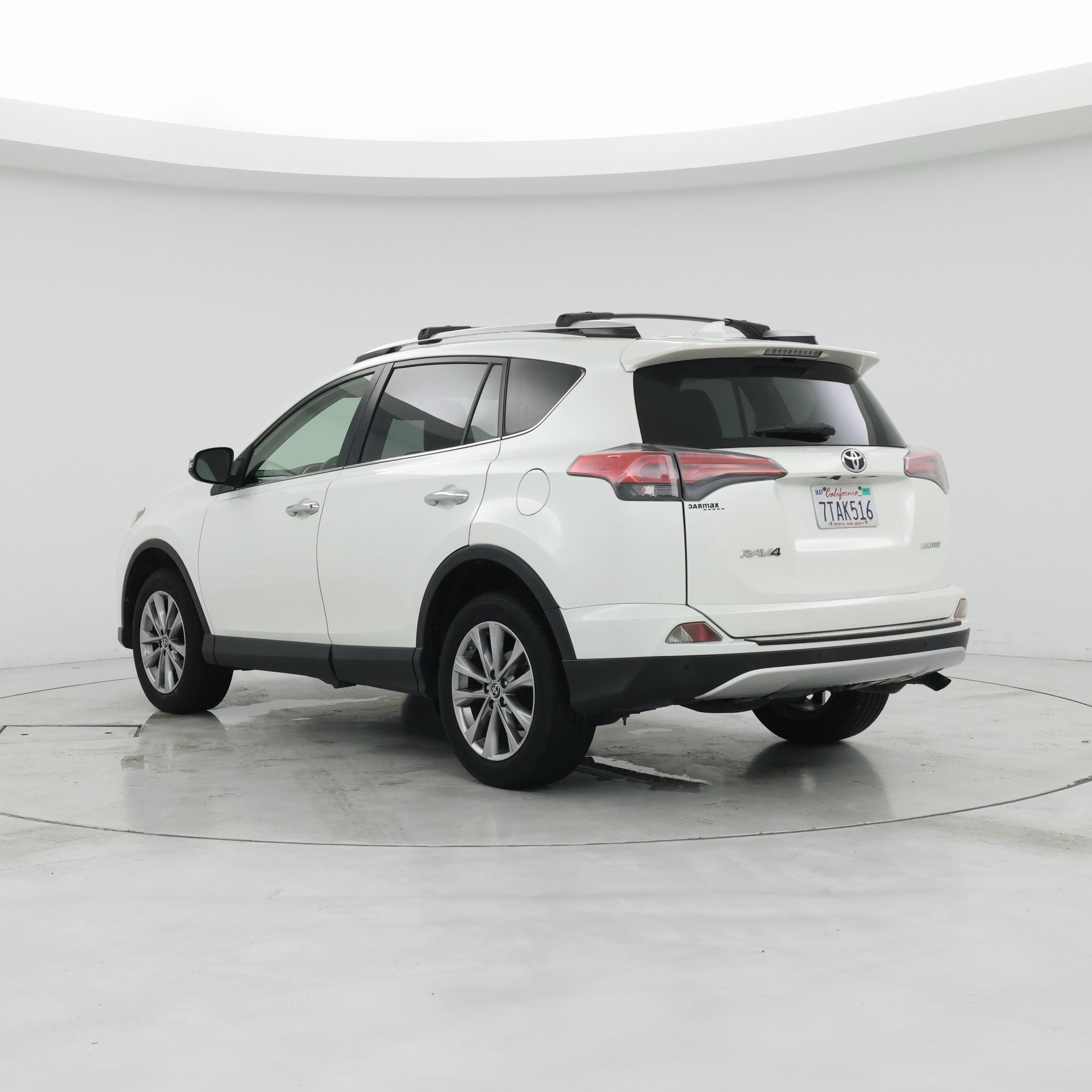 Thumbnail: 2016 Toyota RAV4 - 2