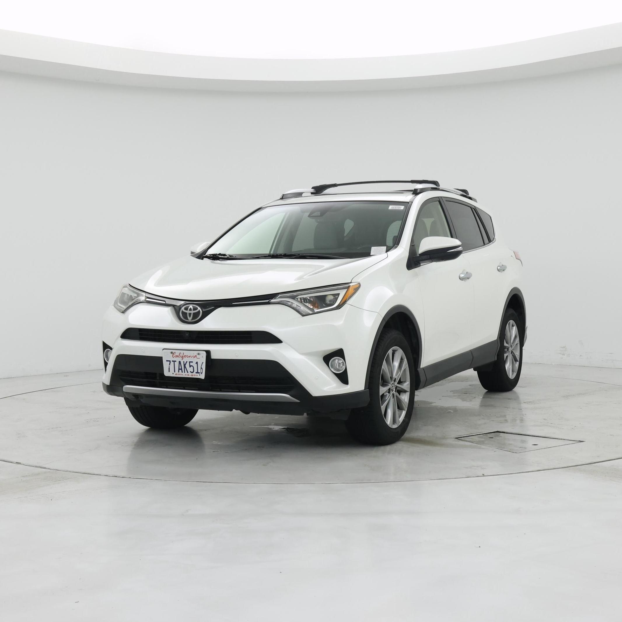 Thumbnail: 2016 Toyota RAV4 - 4