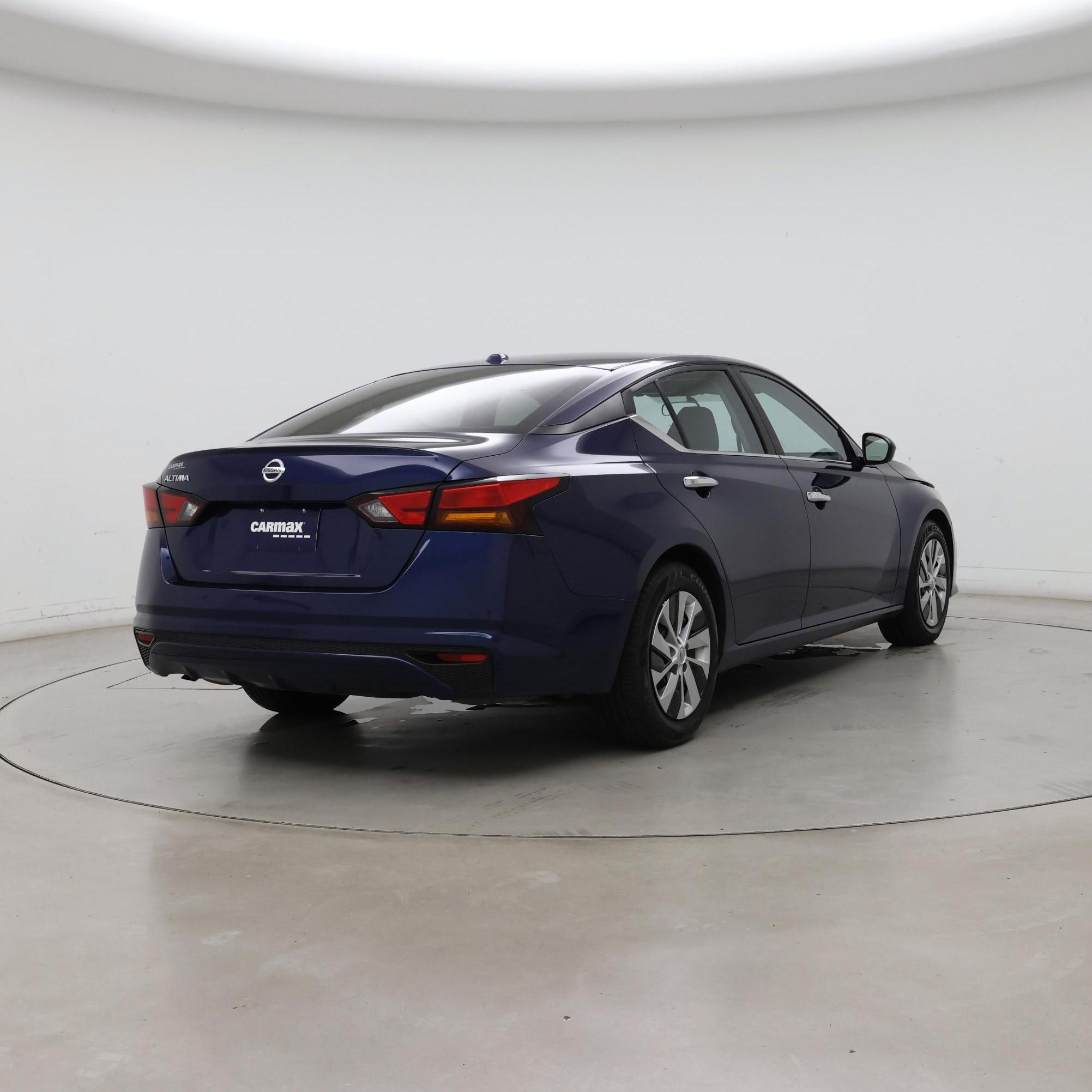 Thumbnail: 2020 Nissan Altima - 8