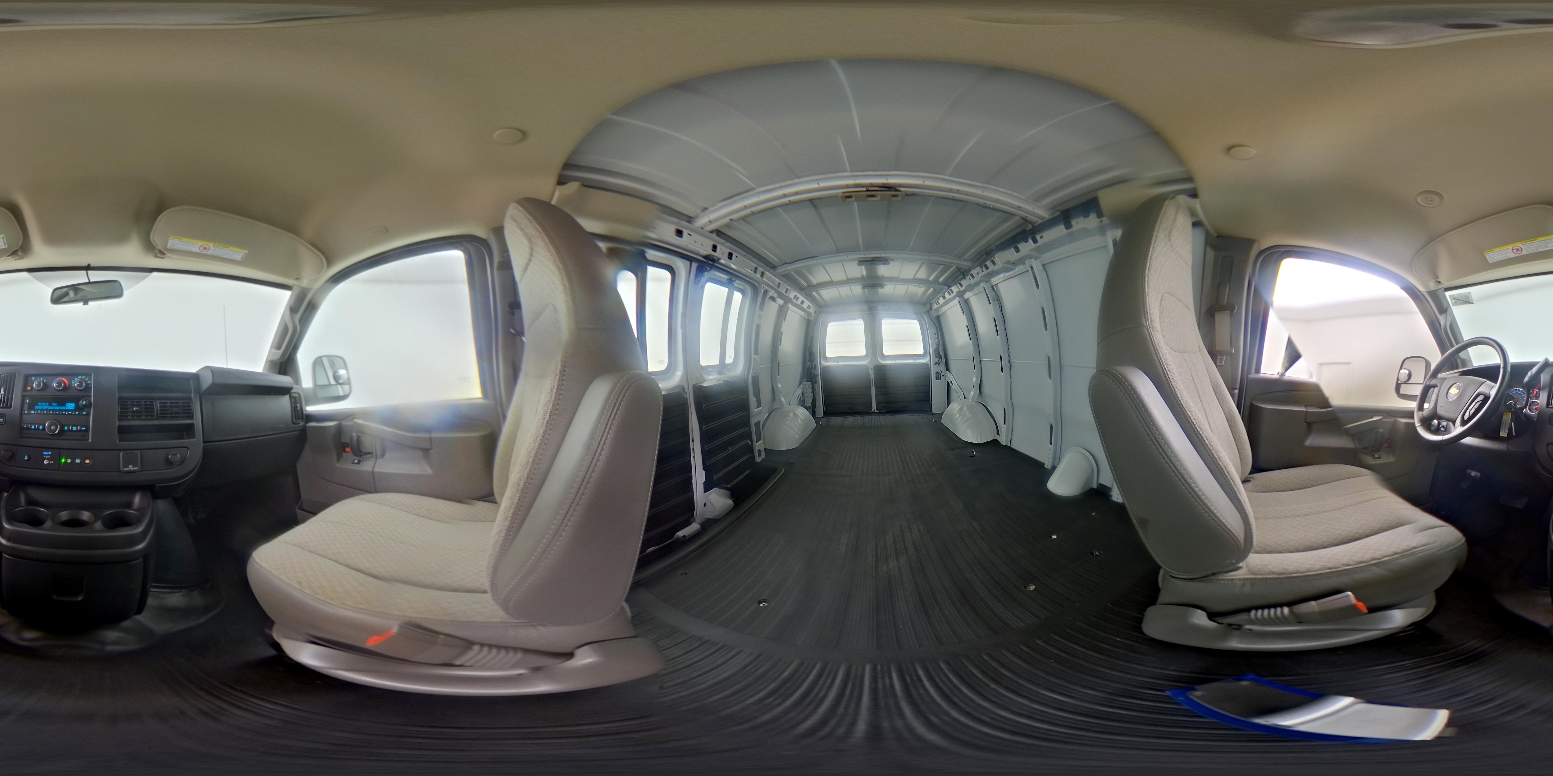 2021 Chevrolet Express Cargo Work Van - Photo 23