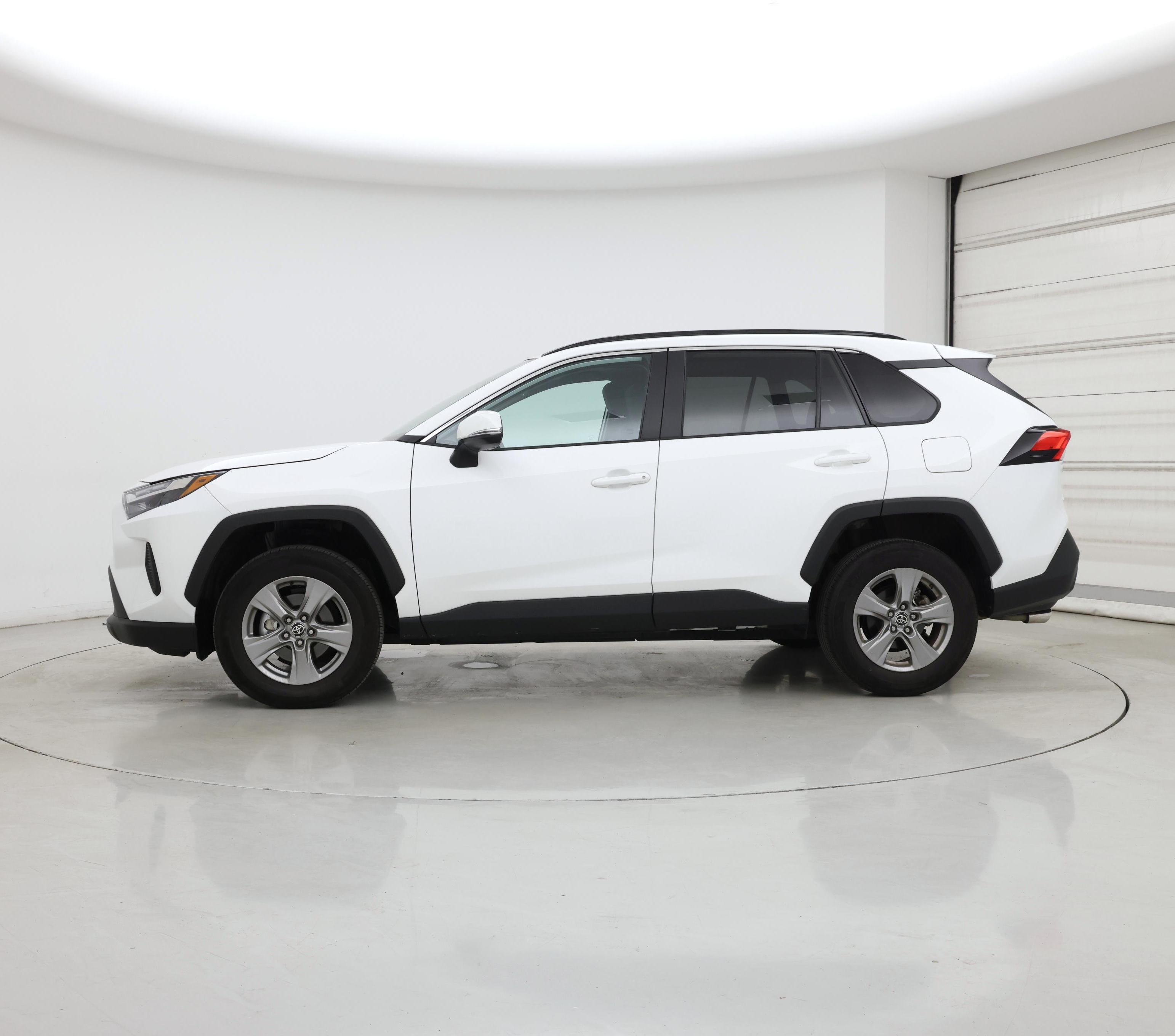 Thumbnail: 2025 Toyota RAV4 - 3