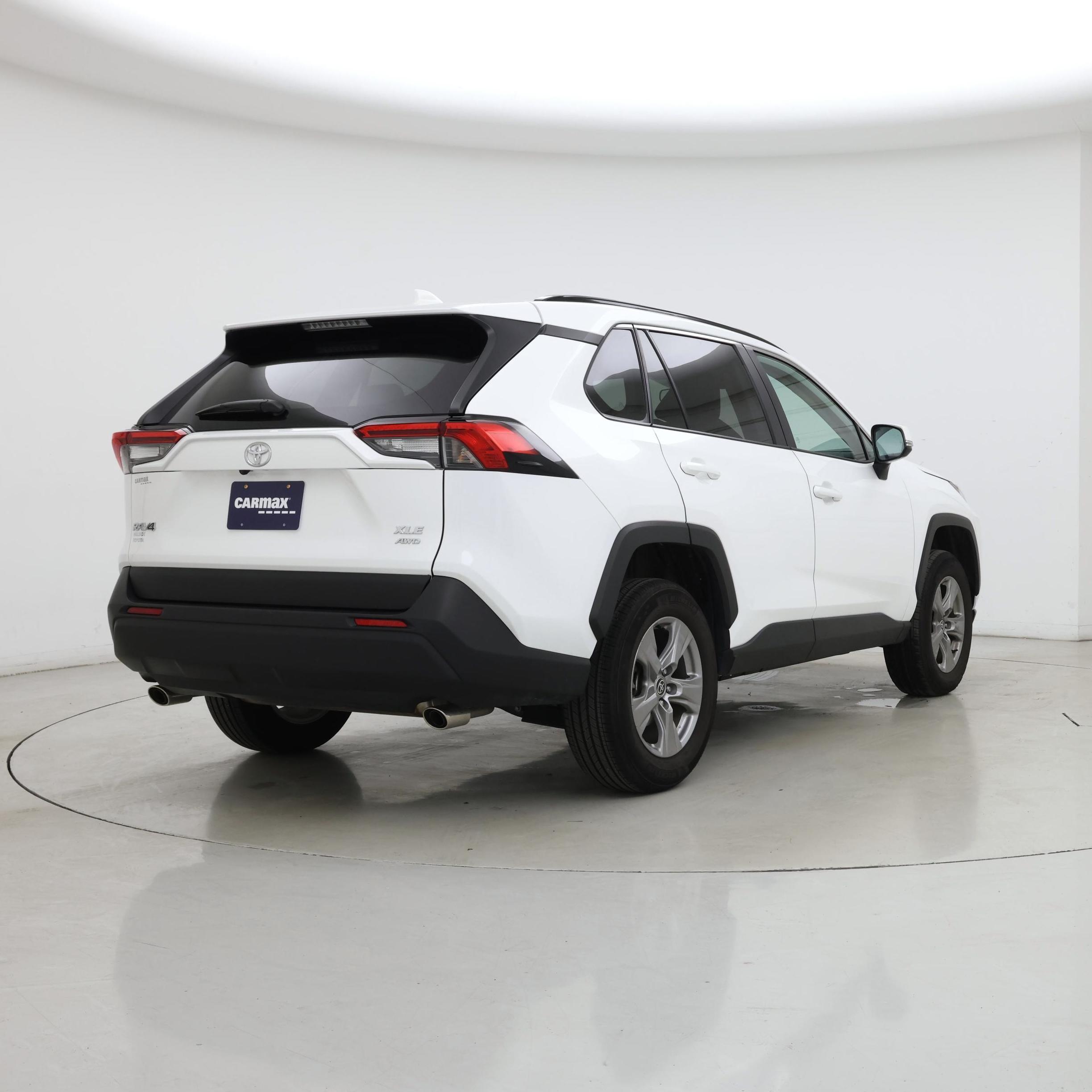 Thumbnail: 2025 Toyota RAV4 - 8