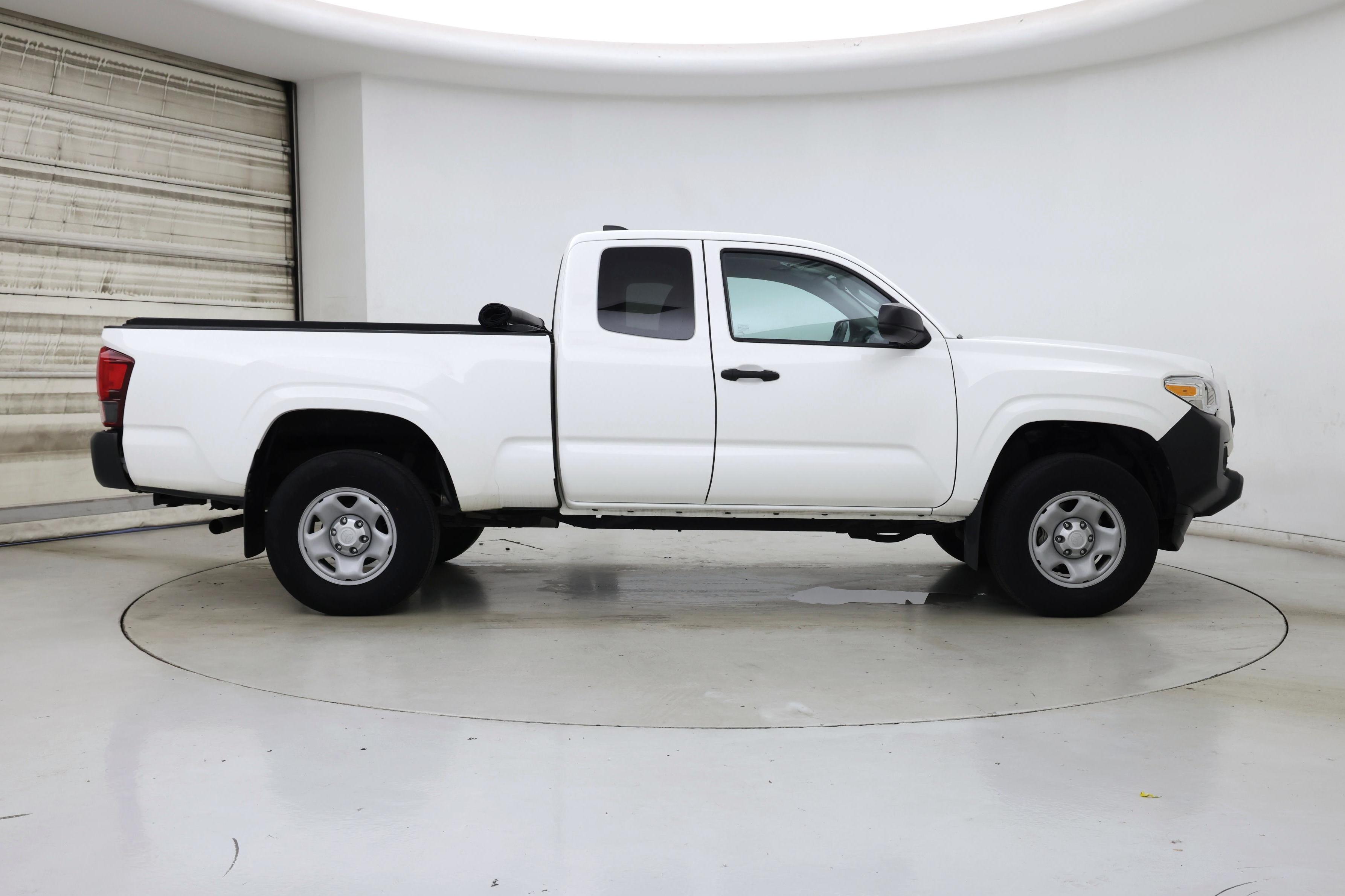 Thumbnail: 2023 Toyota Tacoma - 7