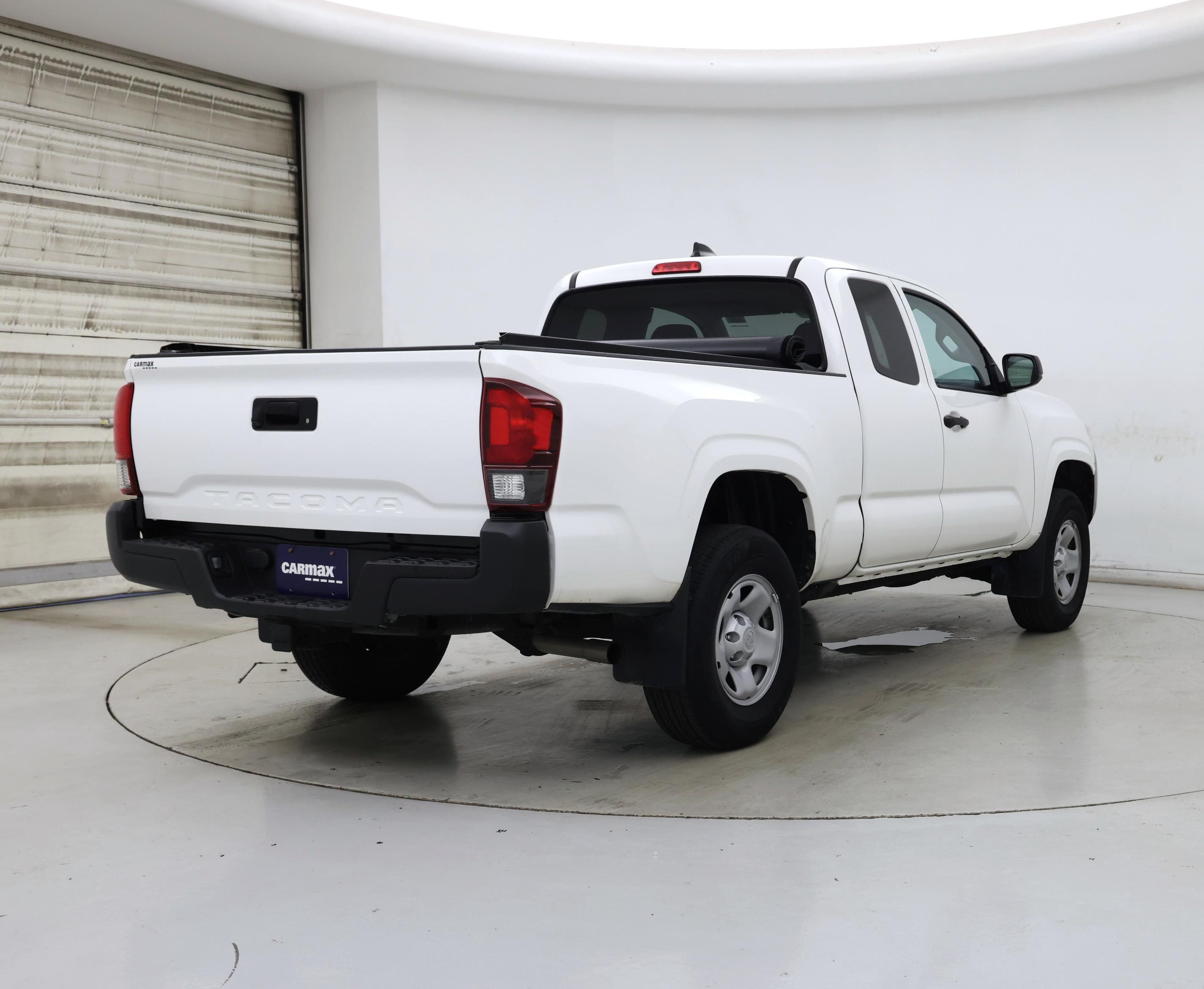 Thumbnail: 2023 Toyota Tacoma - 8