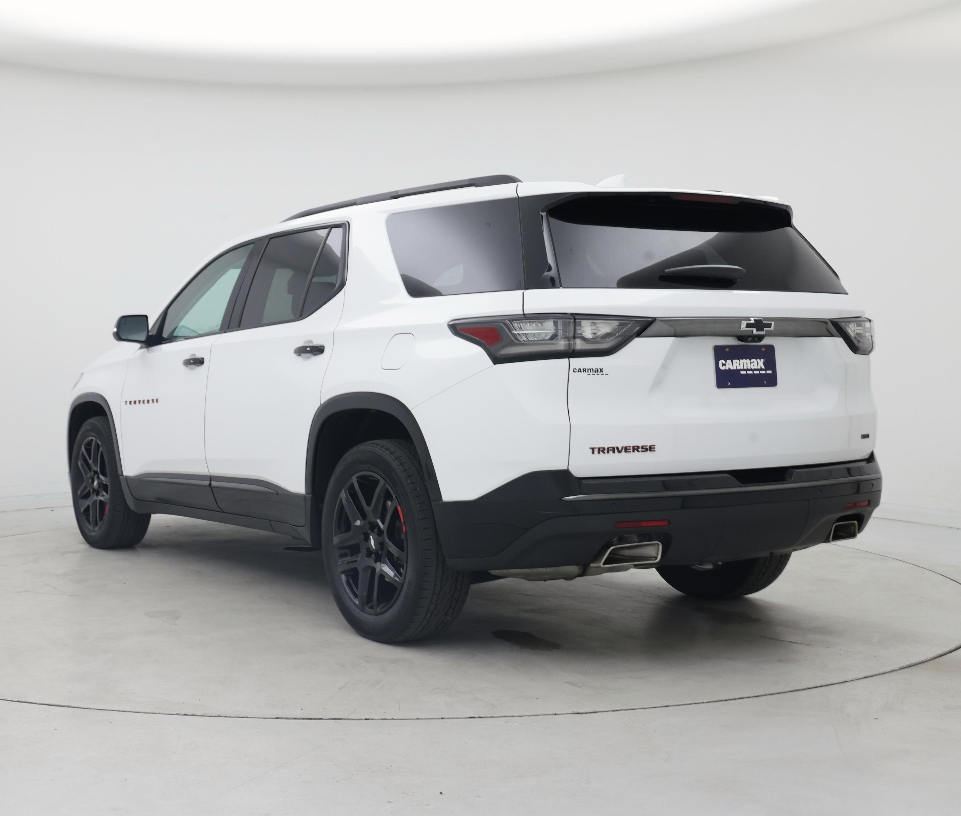 Thumbnail: 2021 Chevrolet Traverse - 2