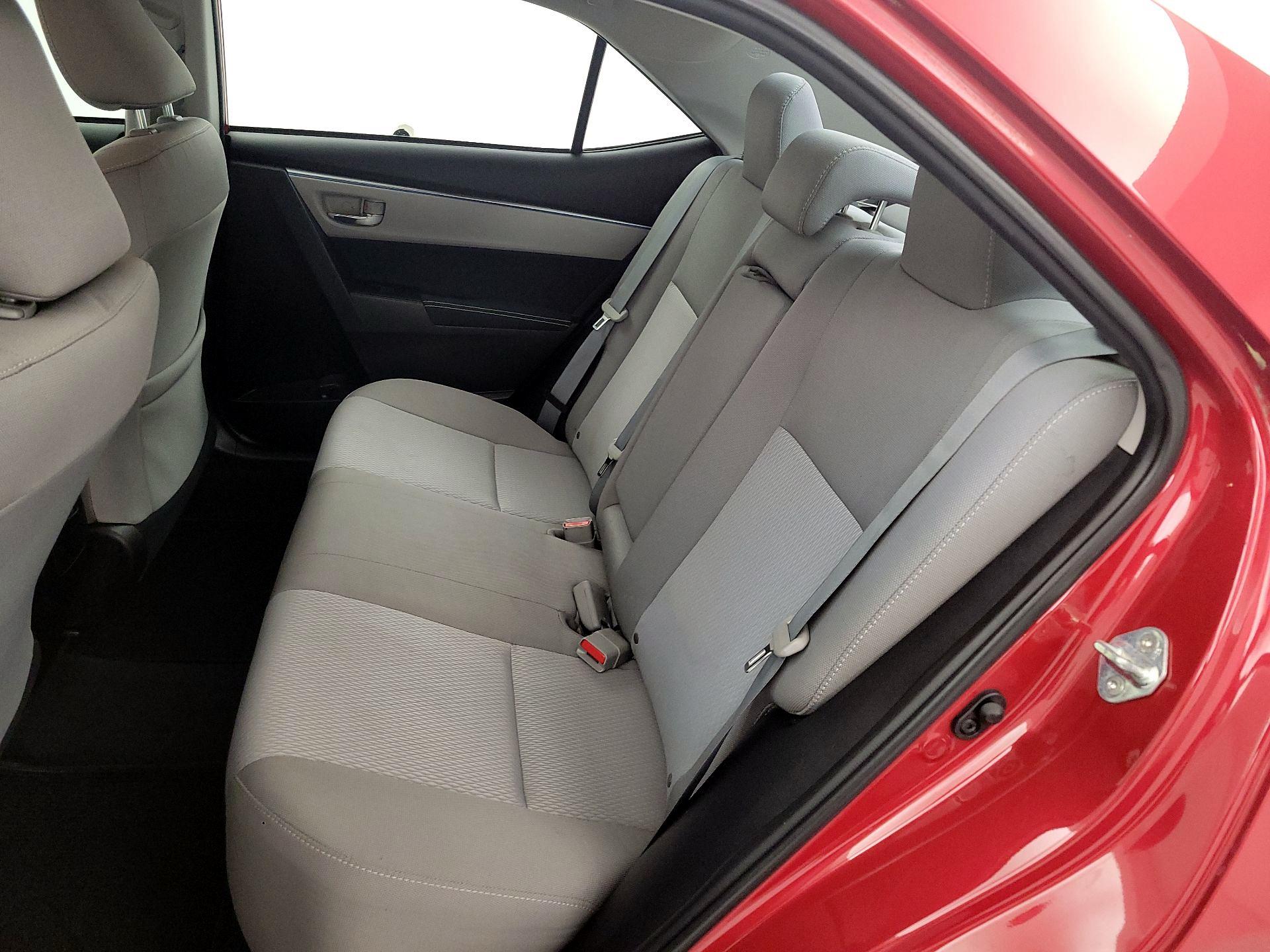 Thumbnail: 2015 Toyota Corolla - 19