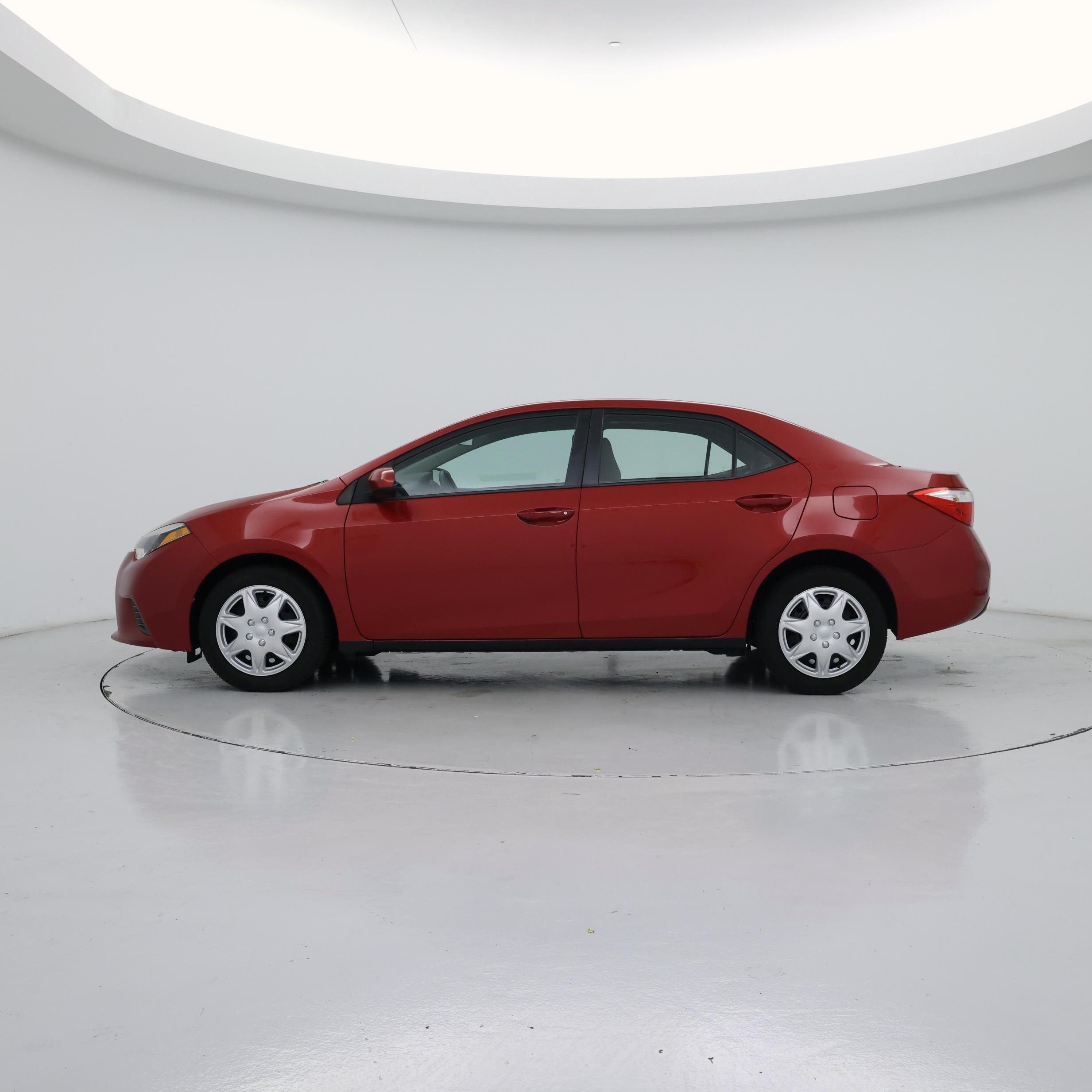 Thumbnail: 2015 Toyota Corolla - 3