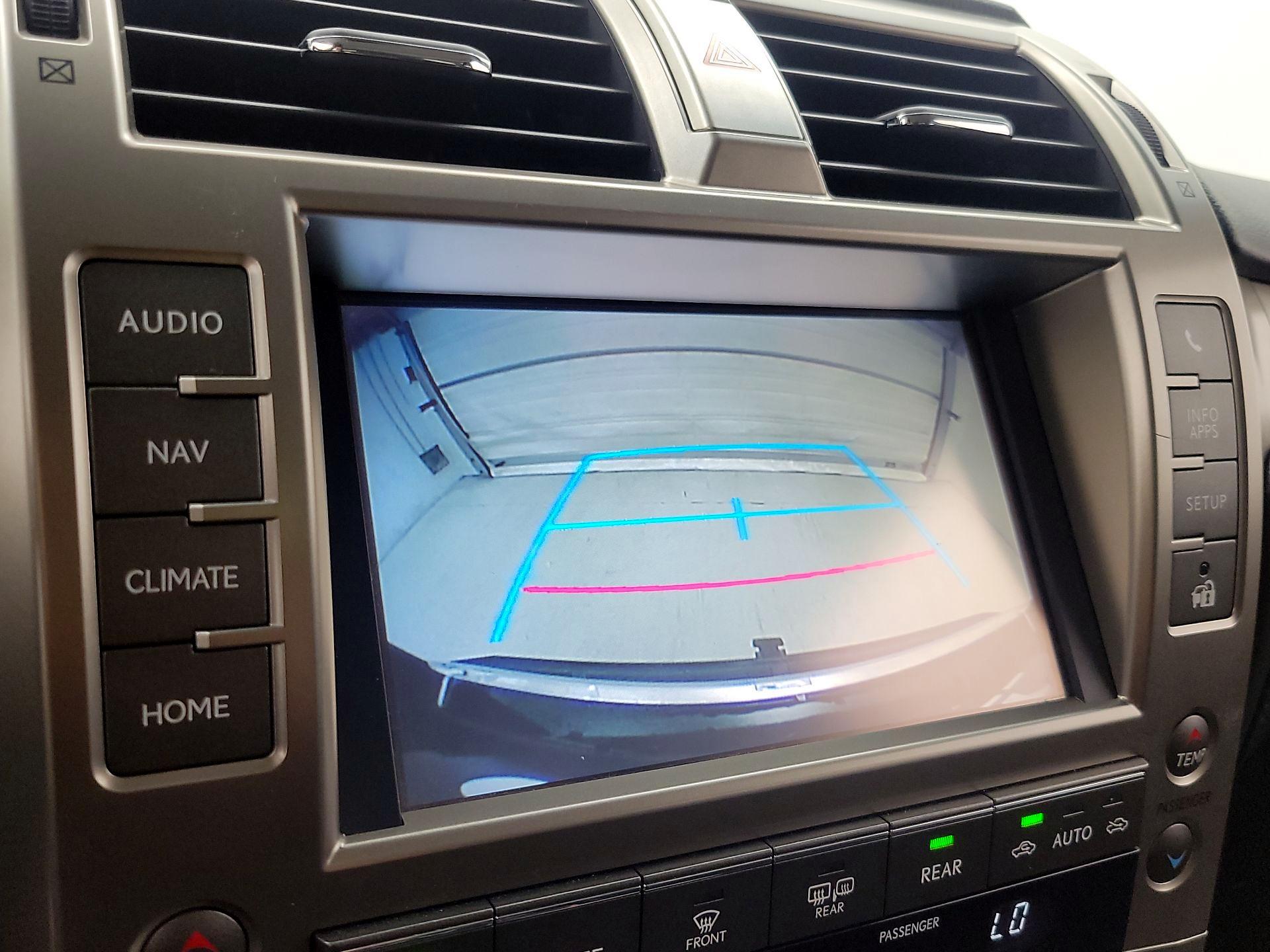 Thumbnail: 2015 Lexus GX - 15