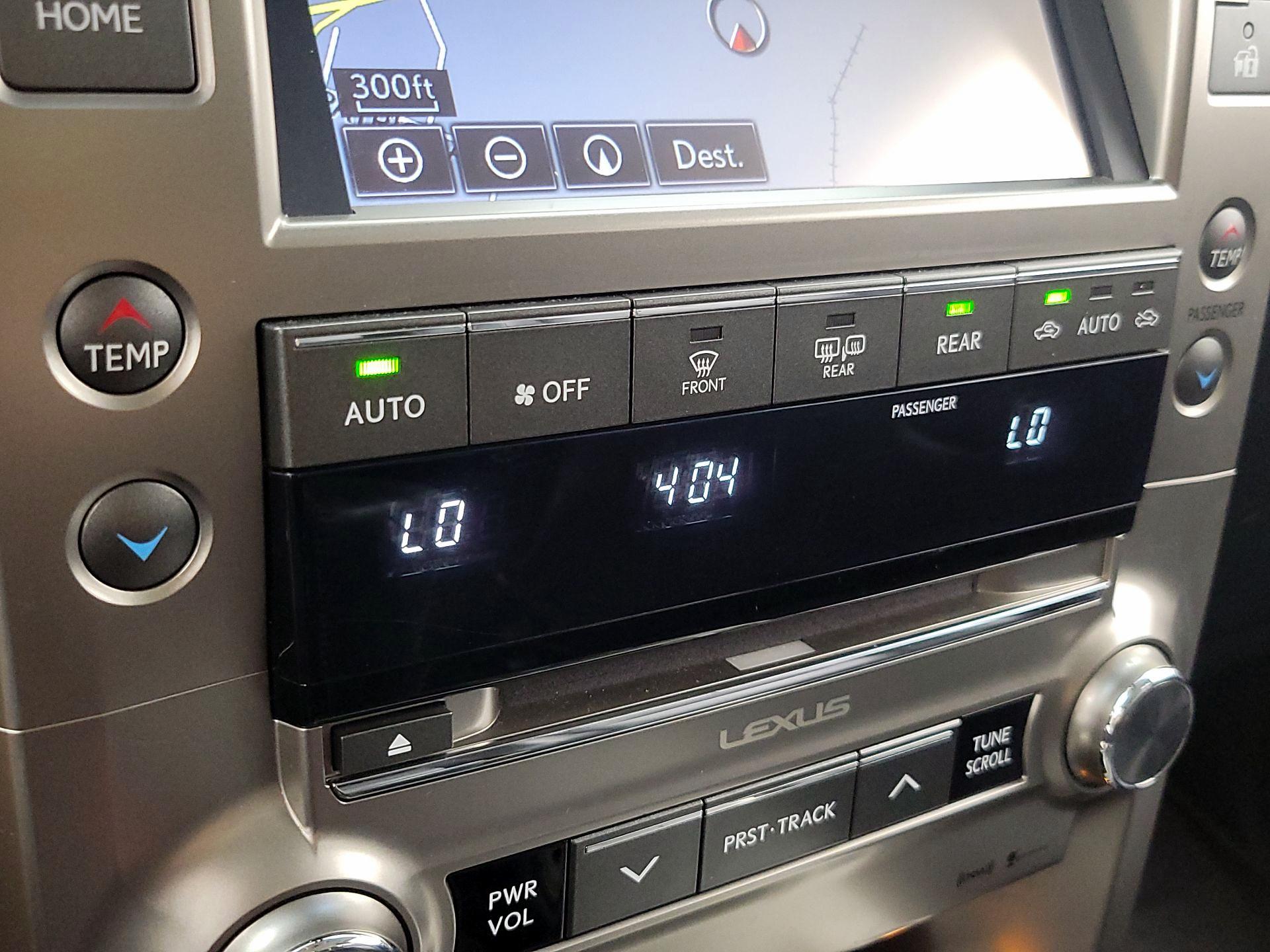 Thumbnail: 2015 Lexus GX - 17