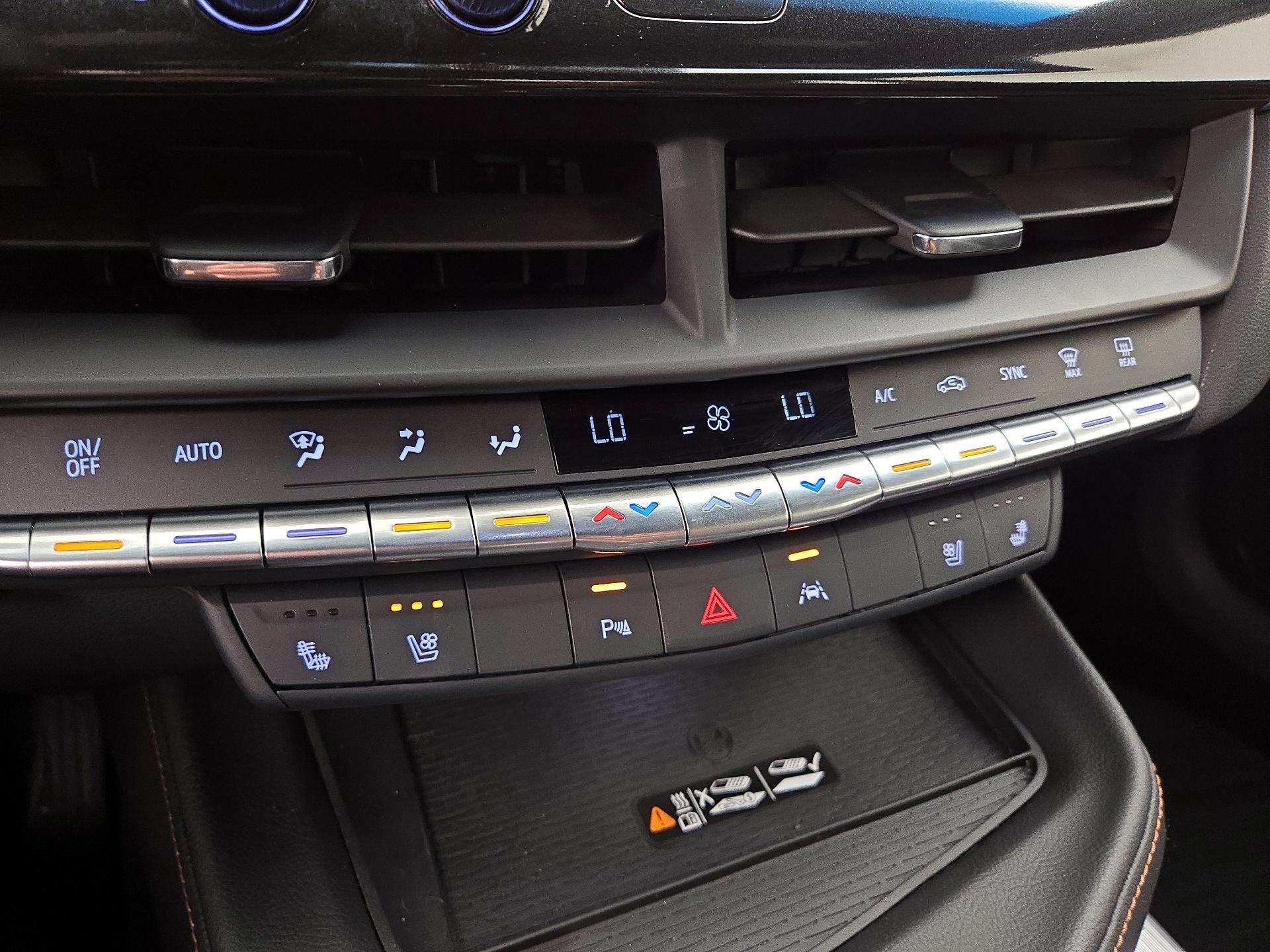 Thumbnail: 2026 Cadillac CT4 - 15