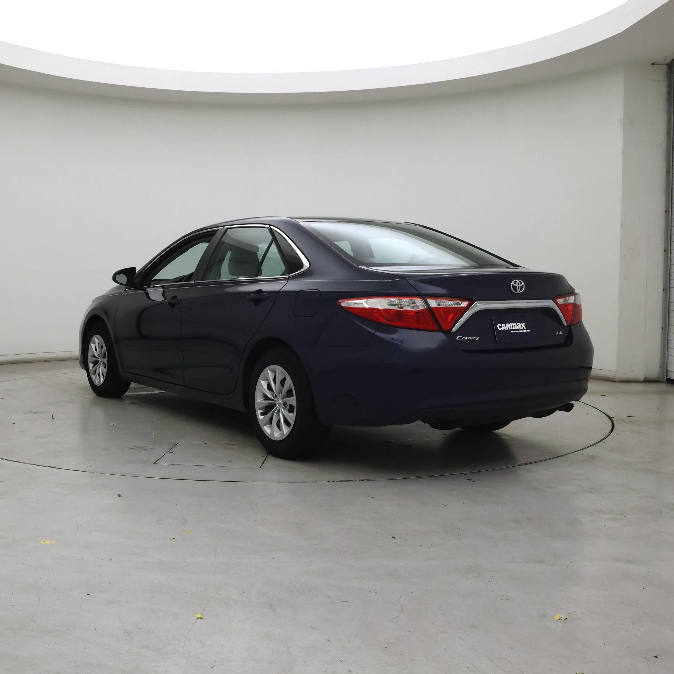 Thumbnail: 2016 Toyota Camry - 2