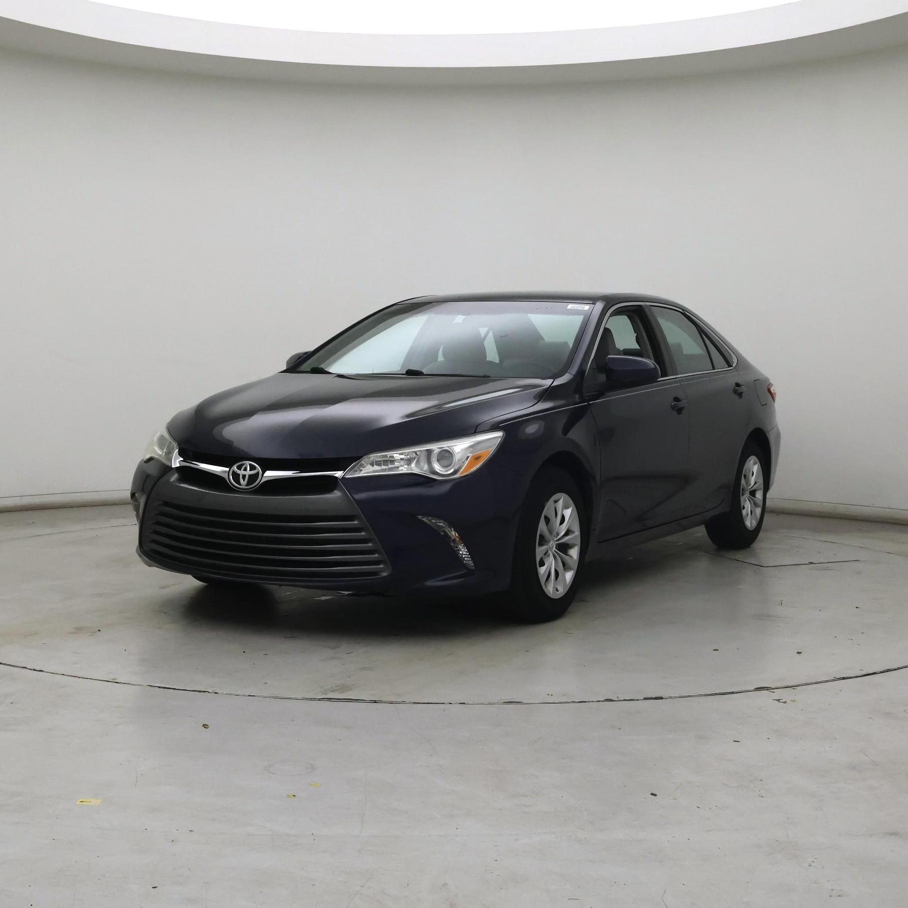Thumbnail: 2016 Toyota Camry - 4