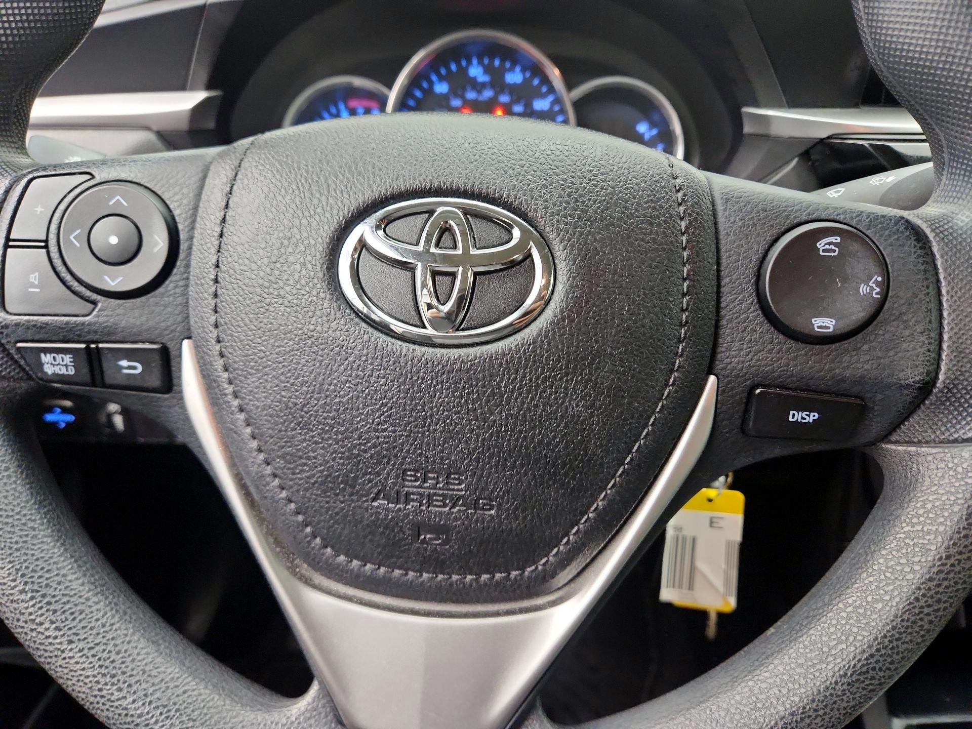 Thumbnail: 2016 Toyota Corolla - 10