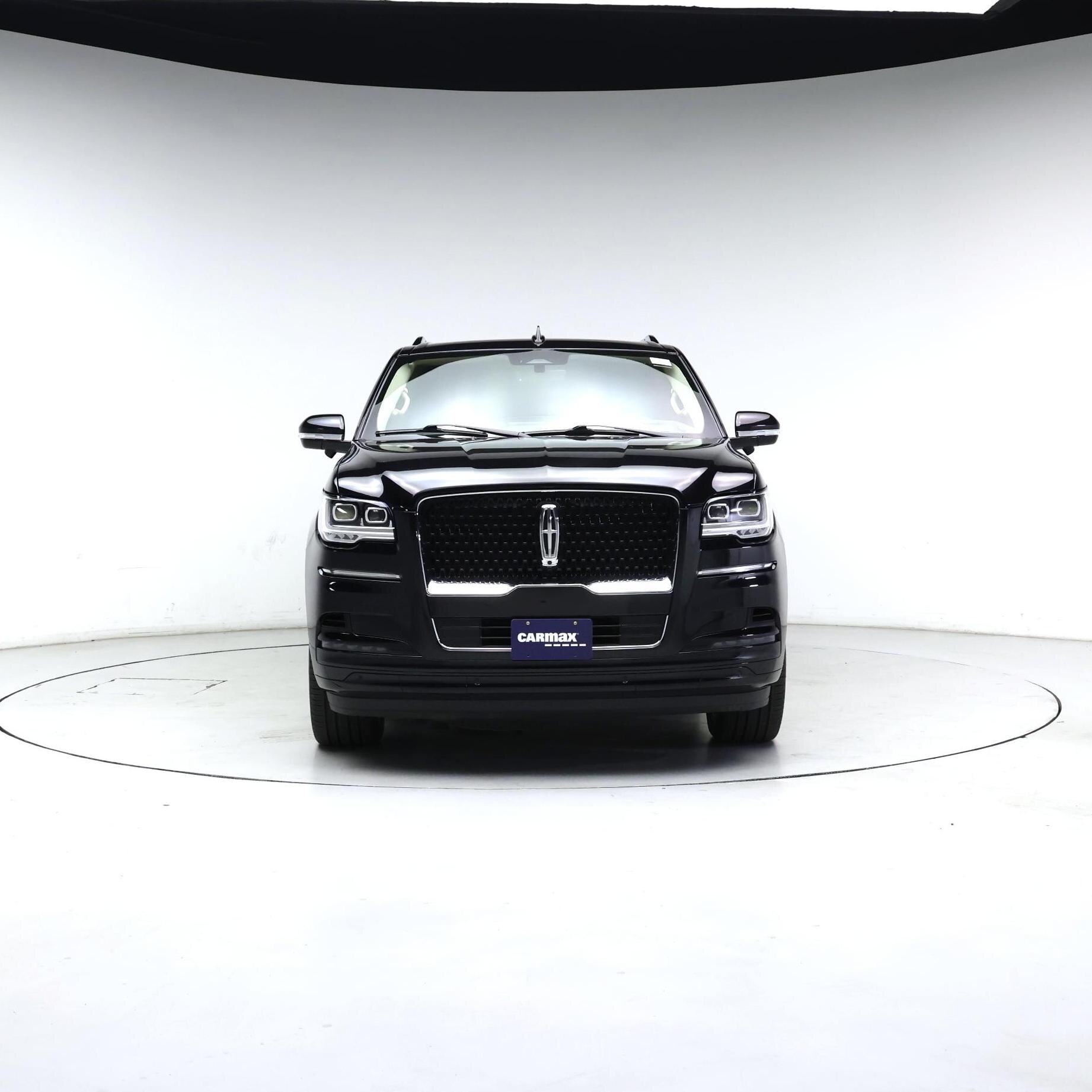 Thumbnail: 2023 Lincoln Navigator - 5