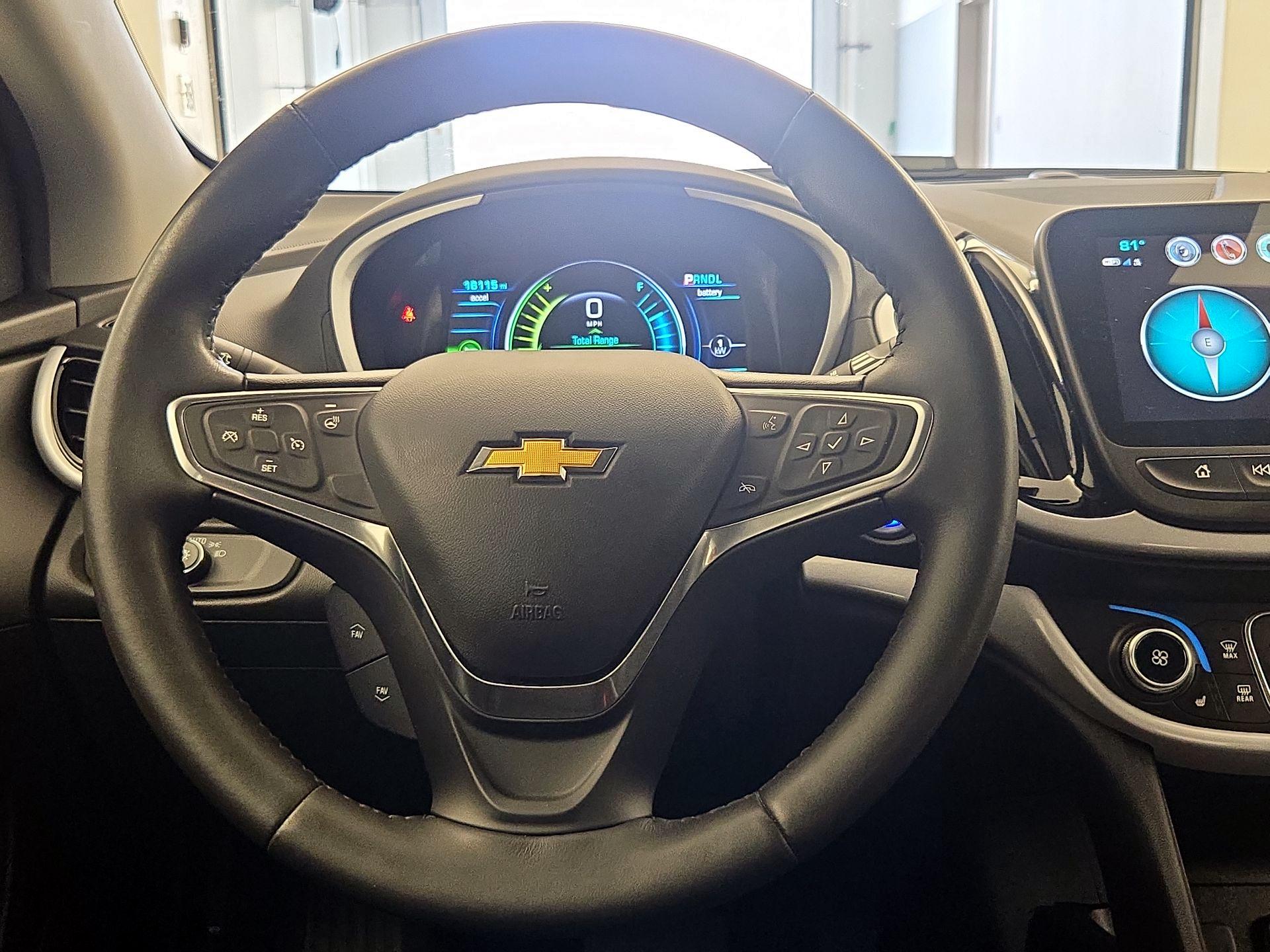 Thumbnail: 2018 Chevrolet Volt - 10