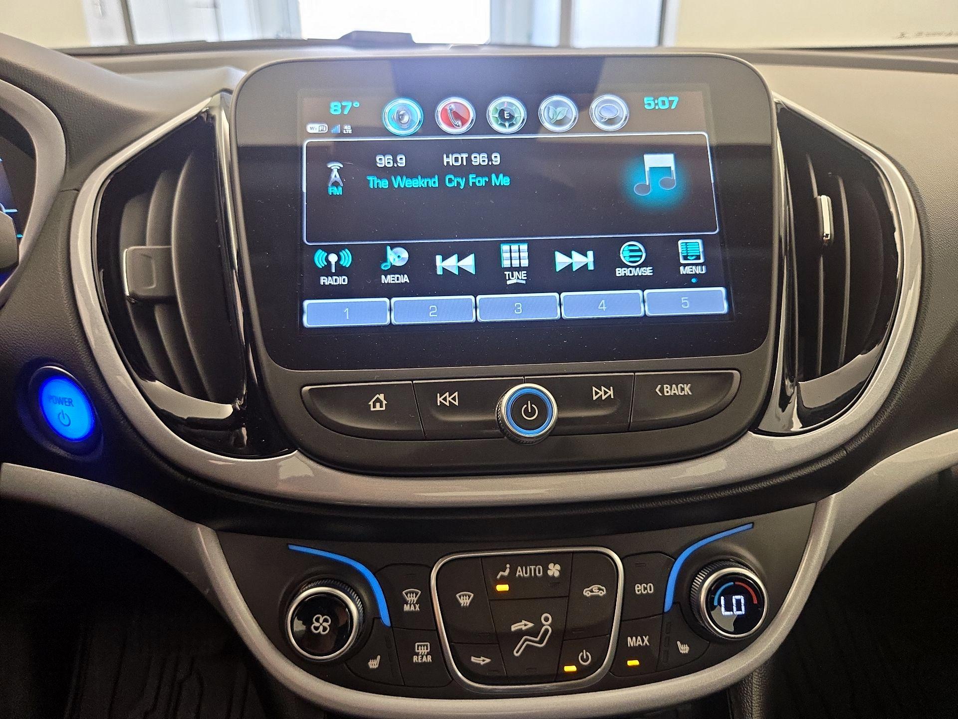 Thumbnail: 2018 Chevrolet Volt - 16