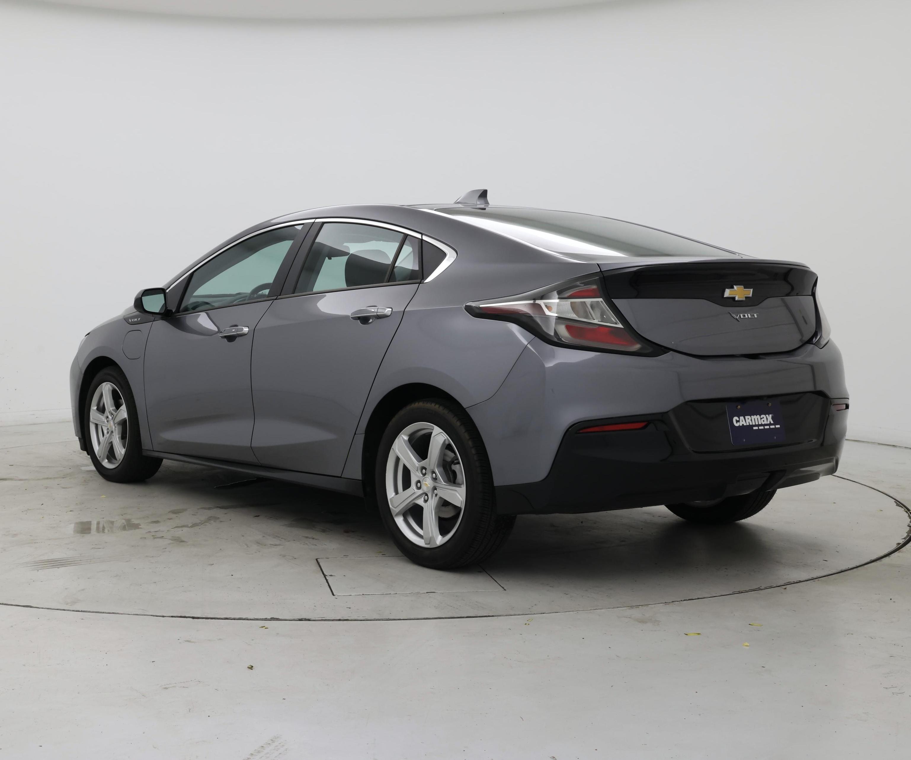 Thumbnail: 2018 Chevrolet Volt - 2