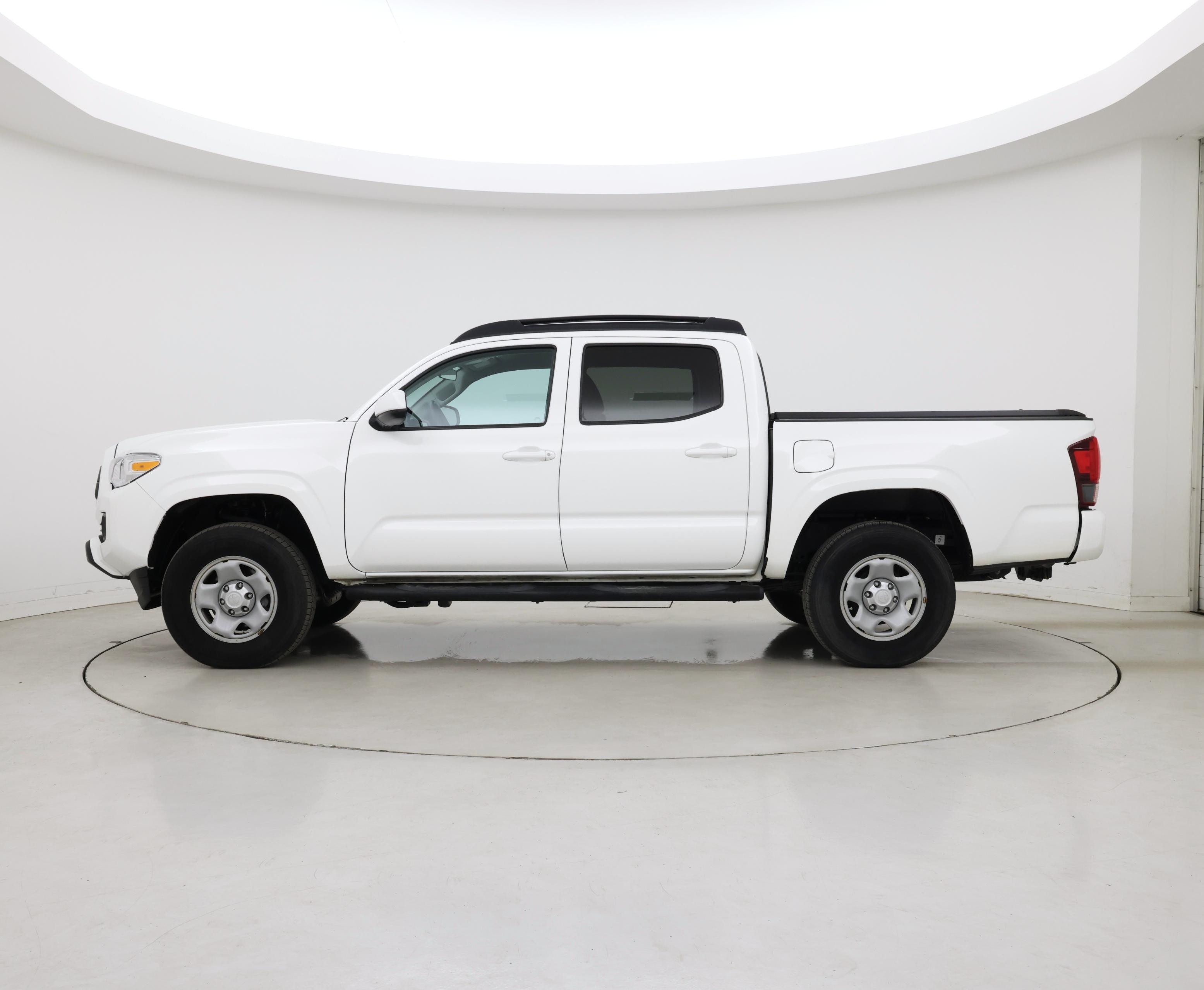 Thumbnail: 2023 Toyota Tacoma - 3