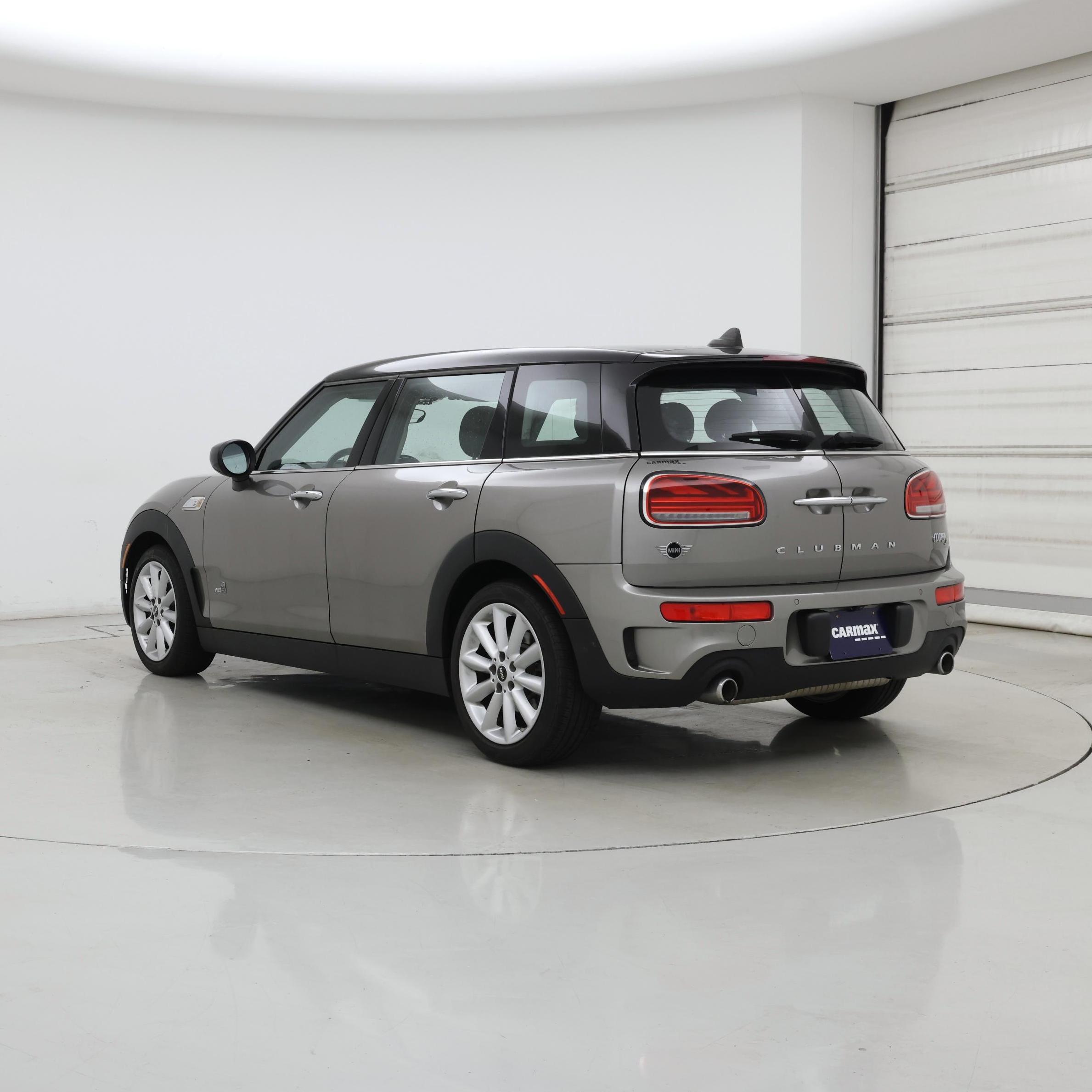 Thumbnail: 2020 MINI Cooper Clubman - 2