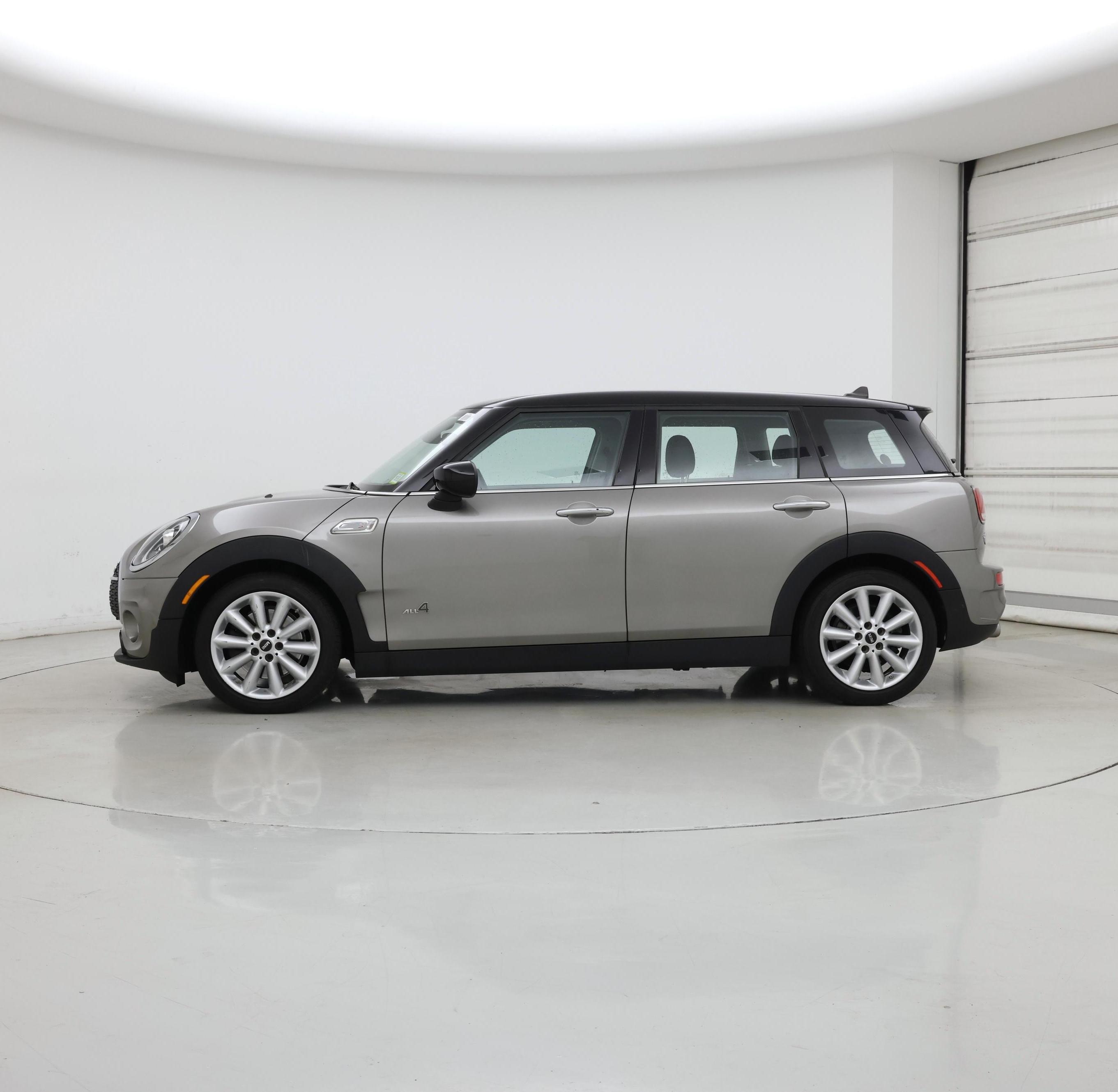 Thumbnail: 2020 MINI Cooper Clubman - 3