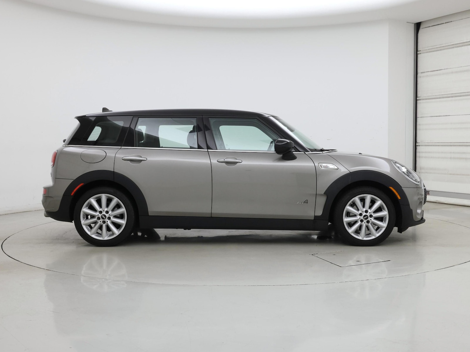 2020 MINI Clubman S - Photo 8