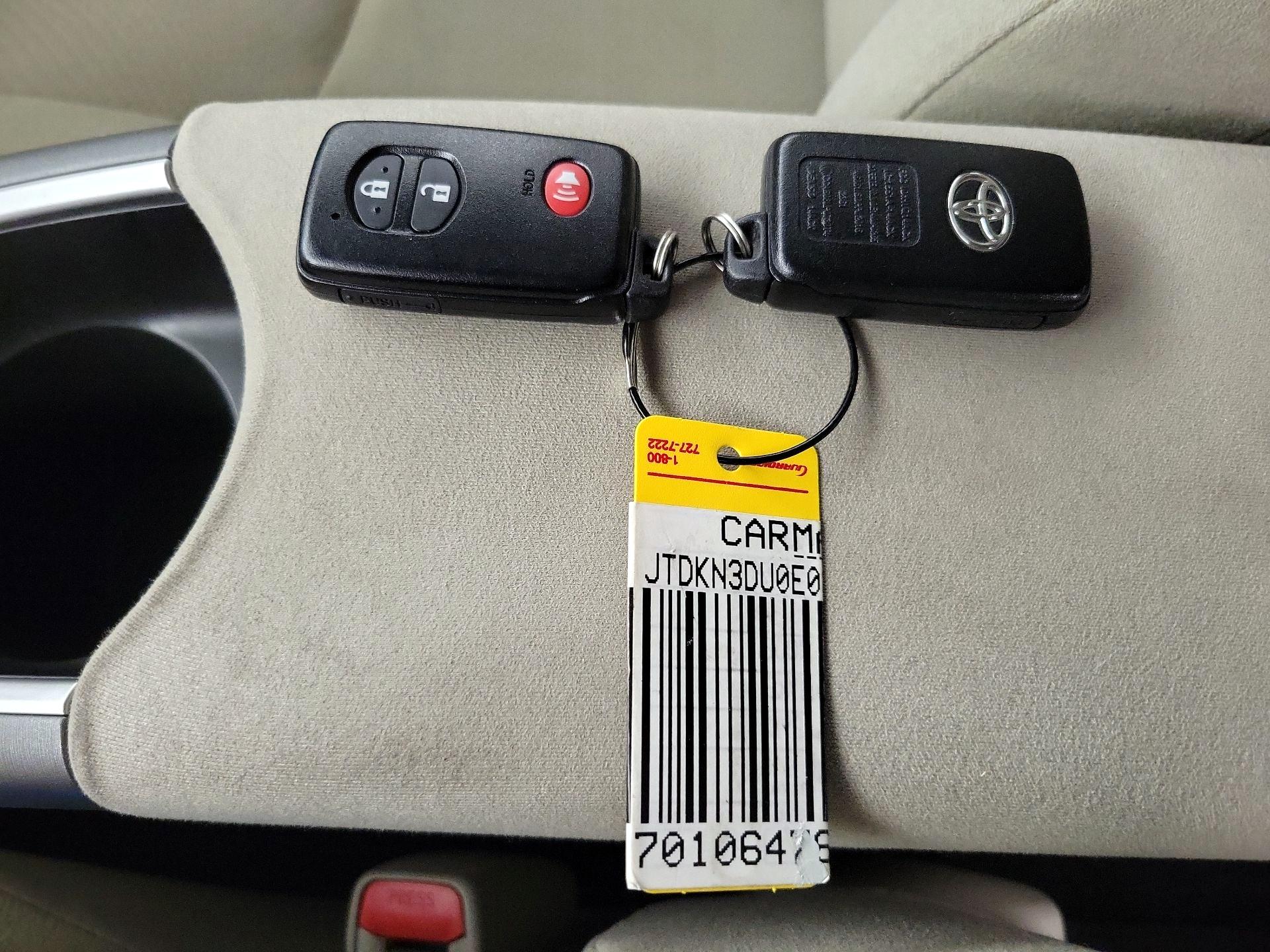 Thumbnail: 2014 Toyota Prius - 20