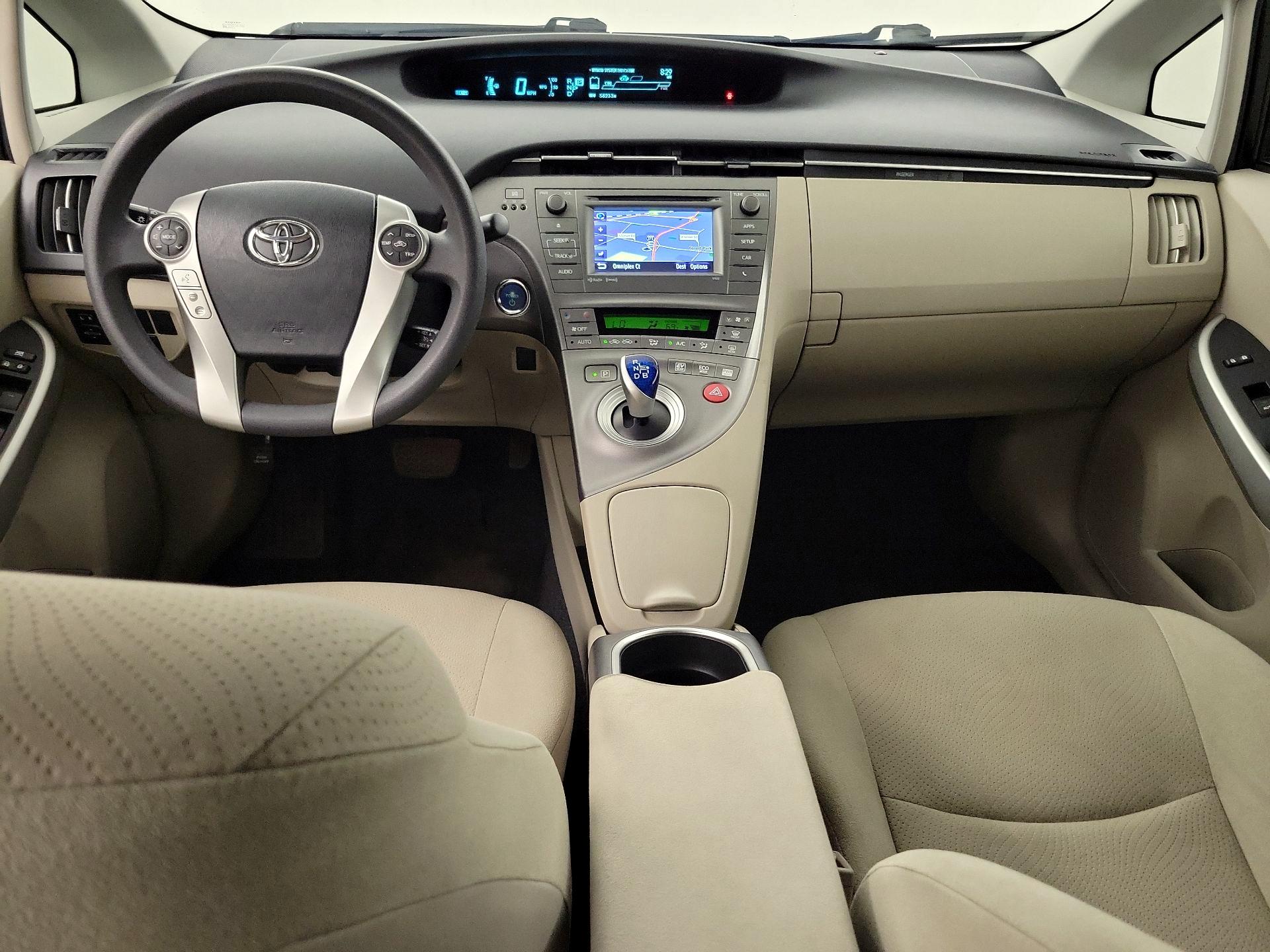 Thumbnail: 2014 Toyota Prius - 8